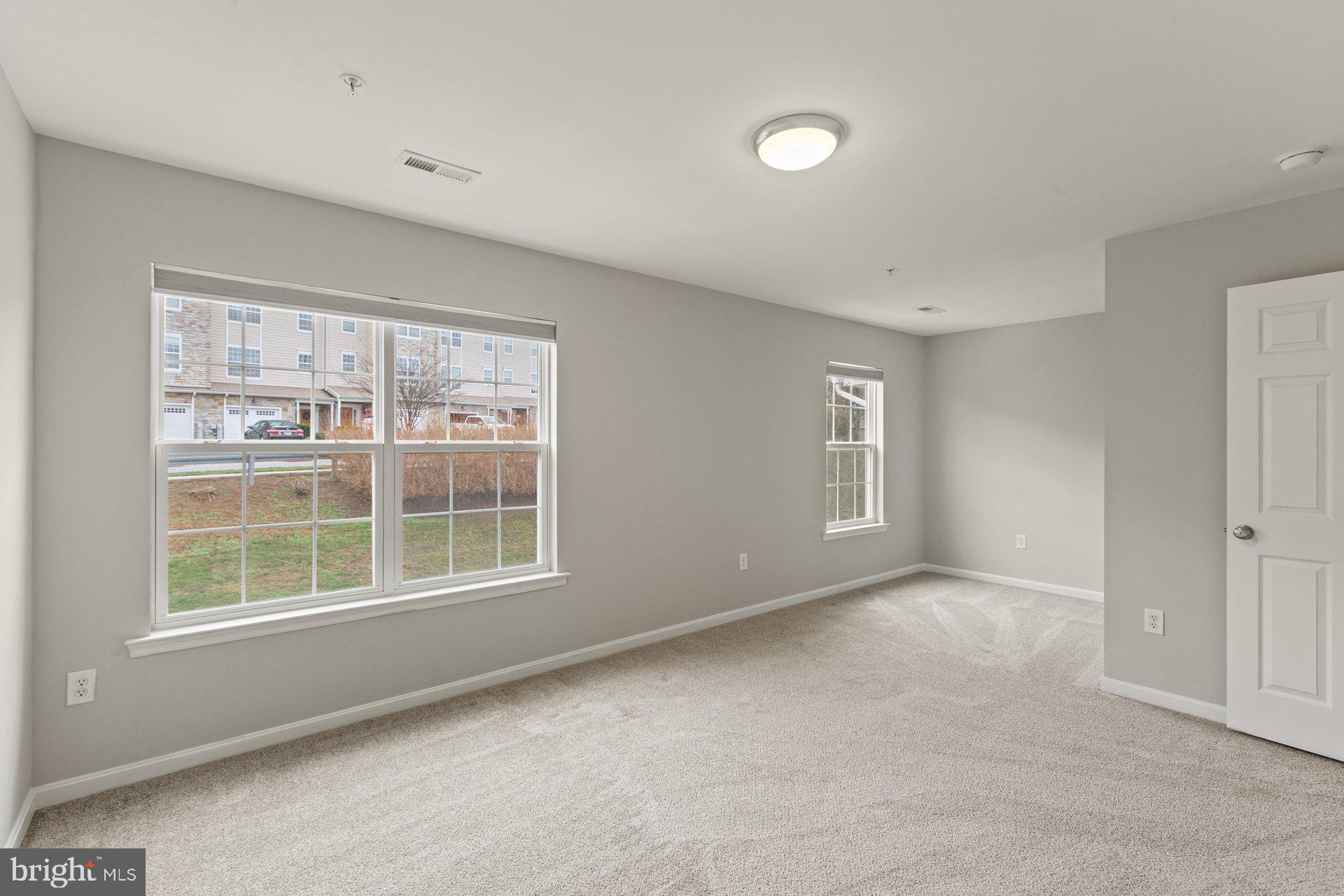 SAN FRANCISCO BY THE BAY - Residential Lease