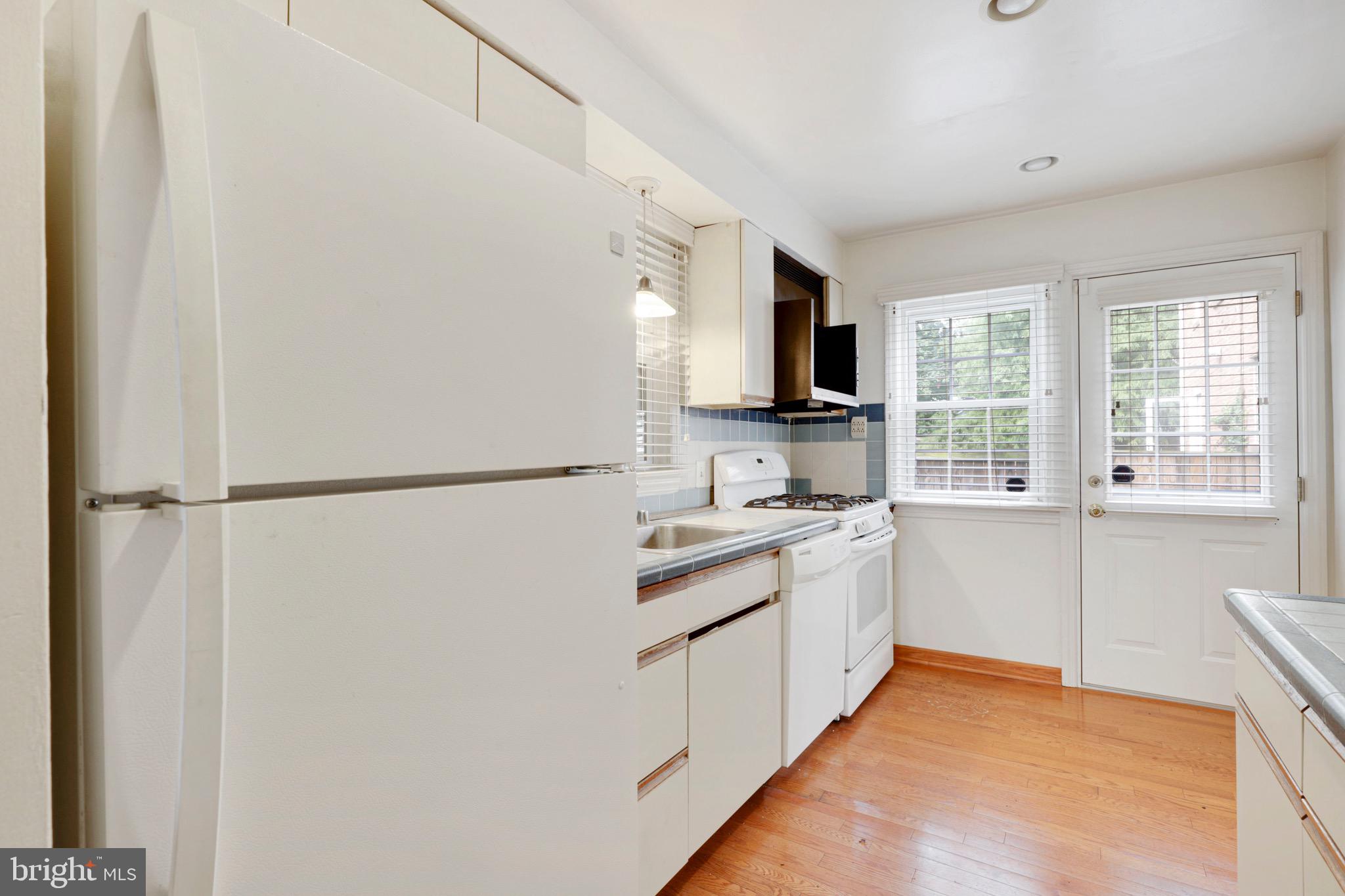 SUDBROOK PARK - Residential