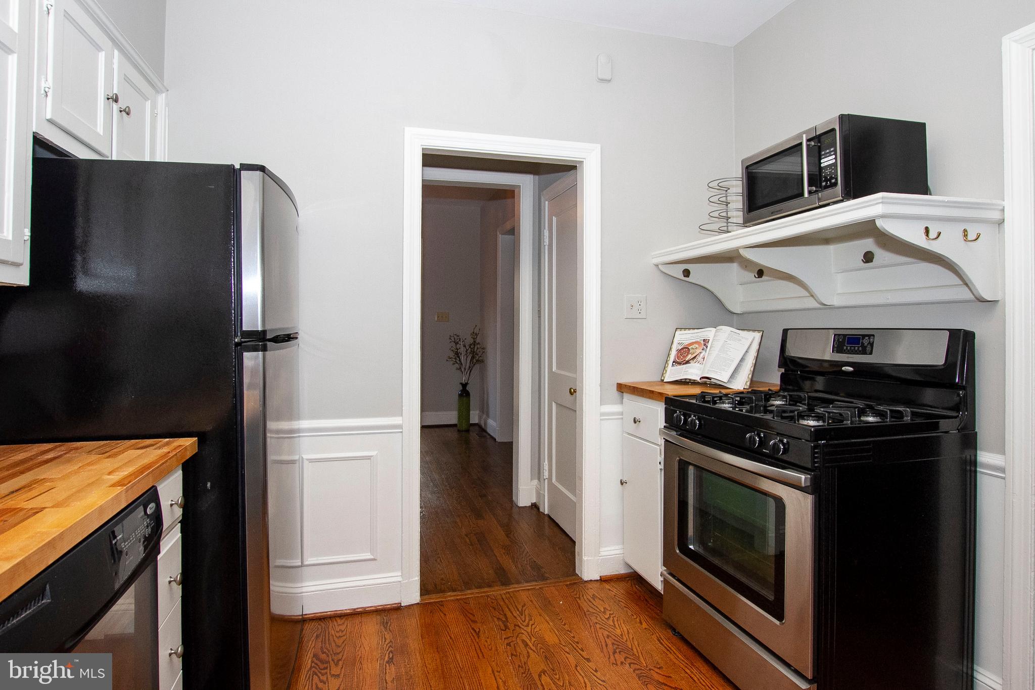 GREATER HOMELAND HISTORIC DISTRICT - Residential