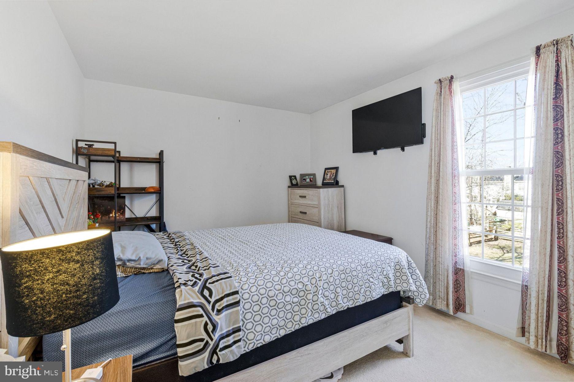 WHITE HALL FOREST PLAT 6 - Residential