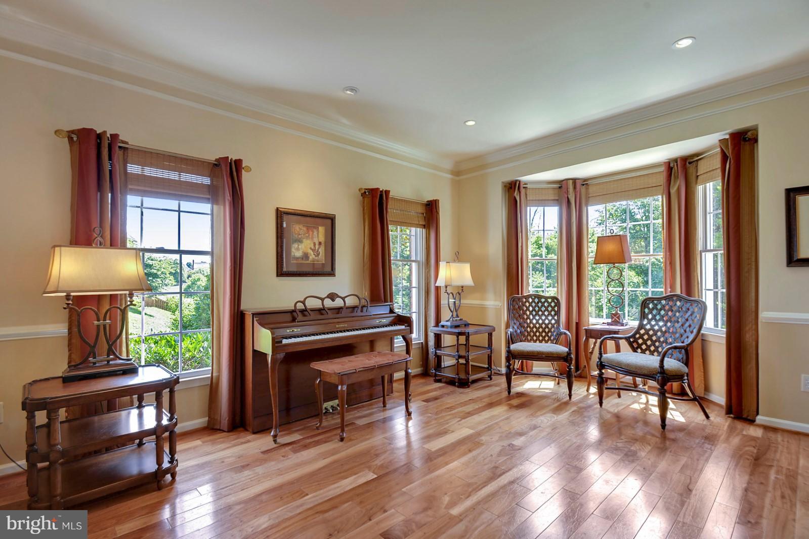 MIDDLETON FARM - Residential