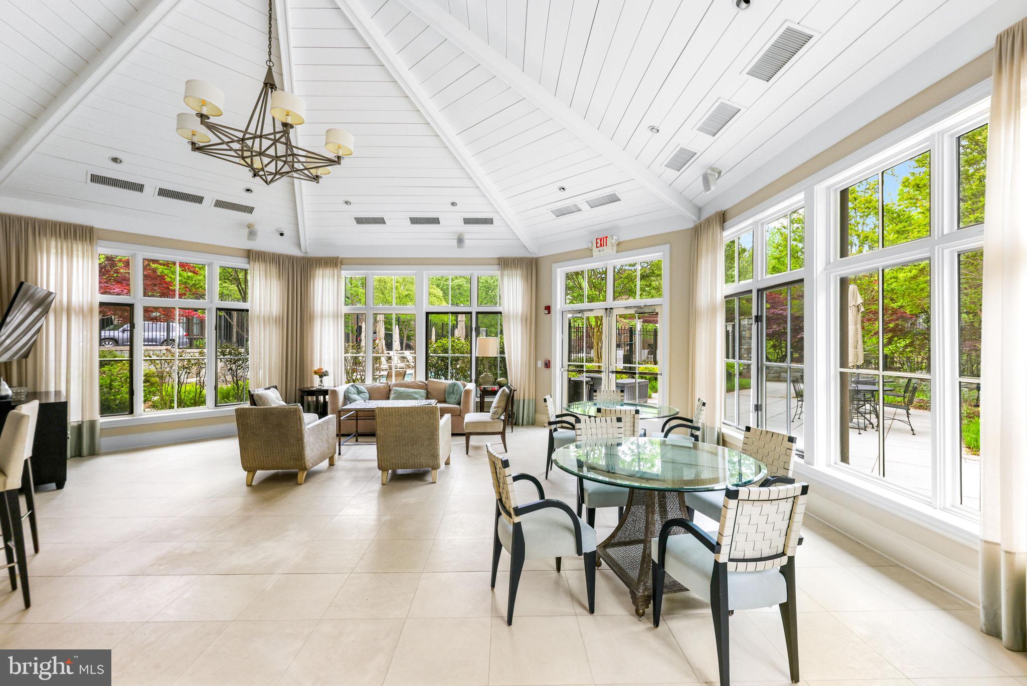 PARK POTOMAC - Residential