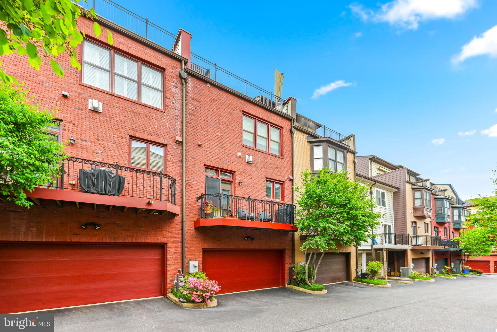 PARK POTOMAC - Residential