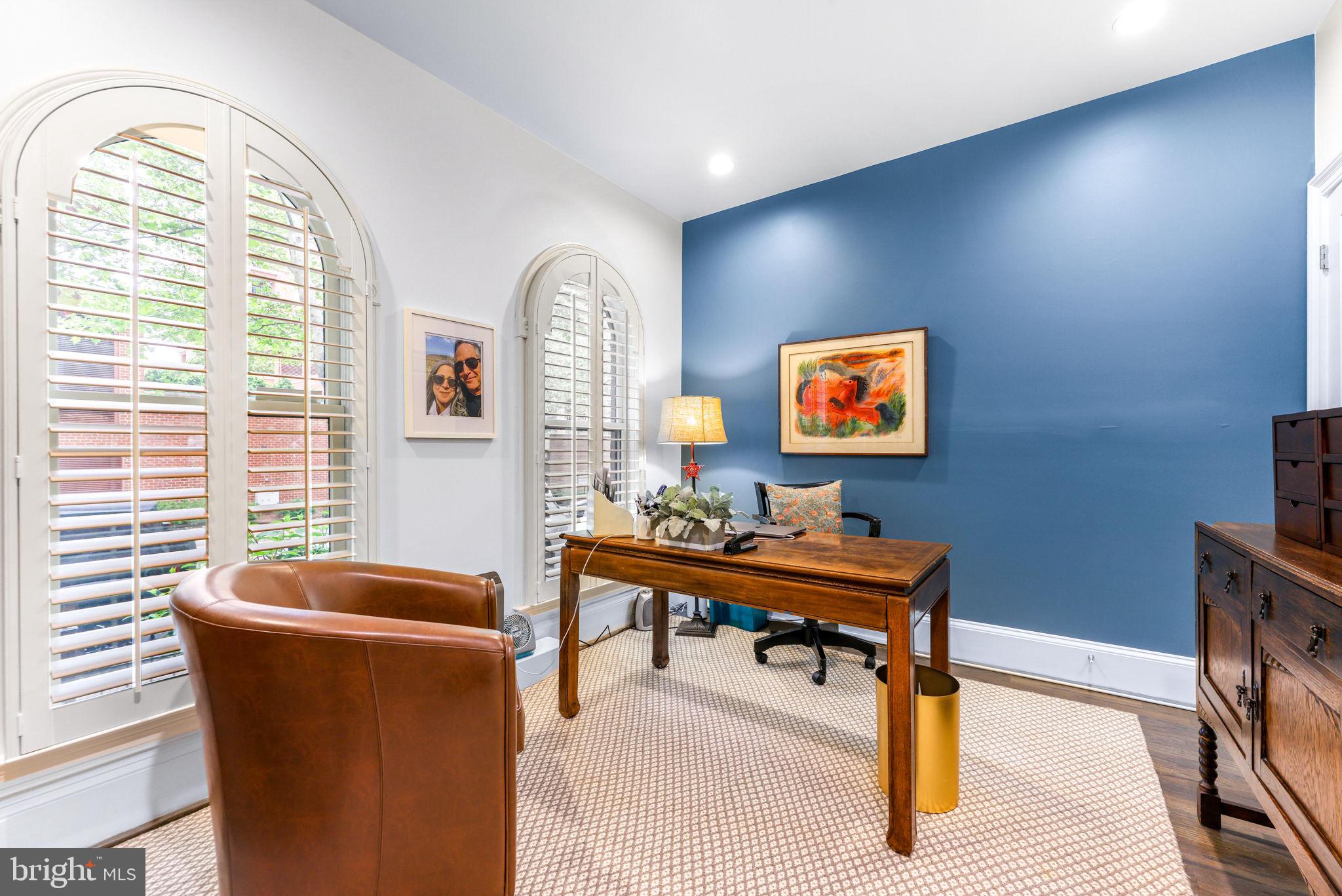PARK POTOMAC - Residential