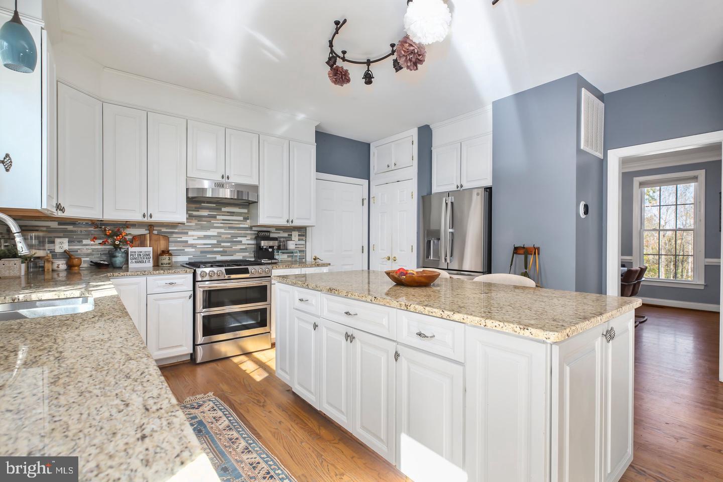 48 OLD CREEKSIDE ROAD