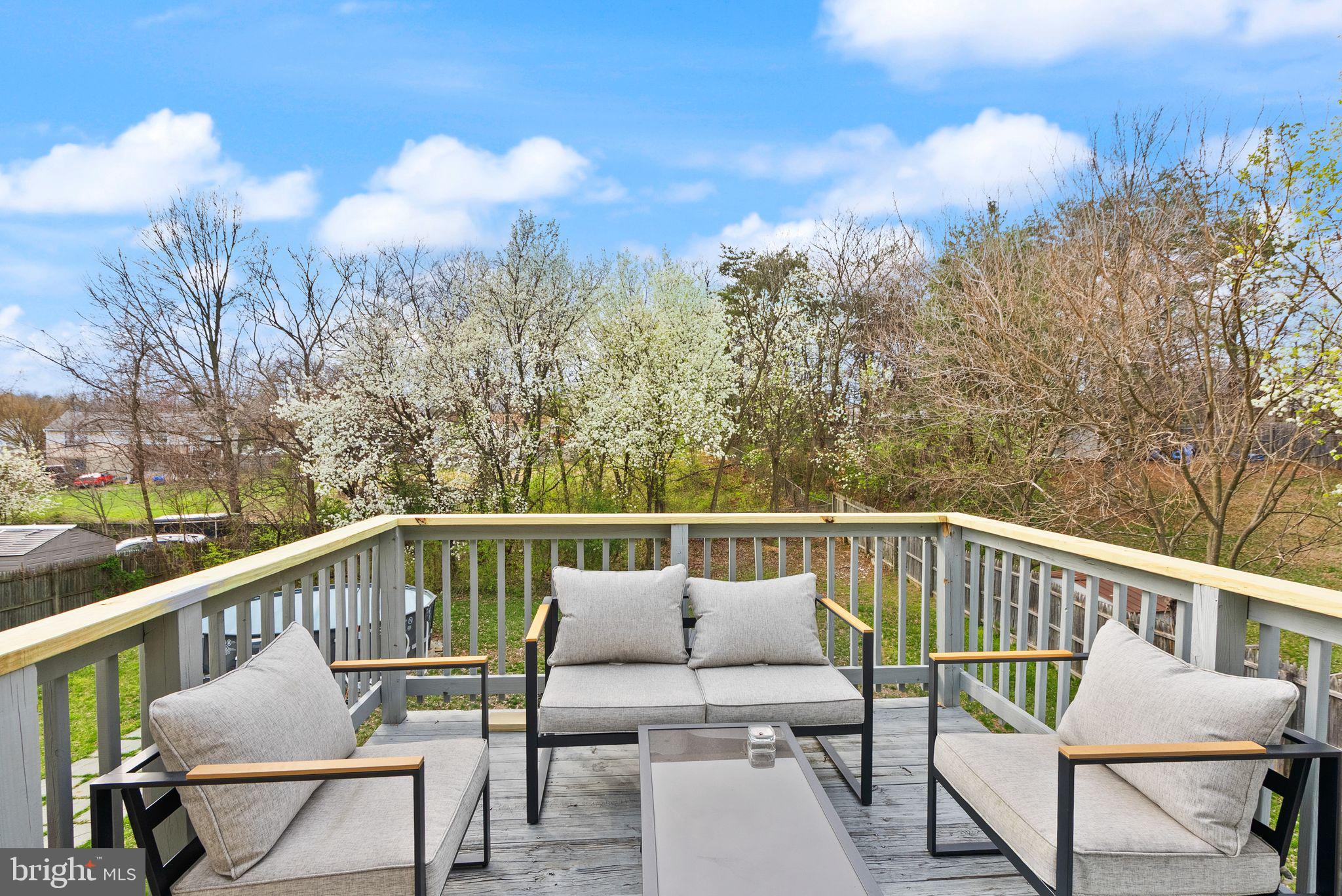 CRICKET RIDGE - Residential