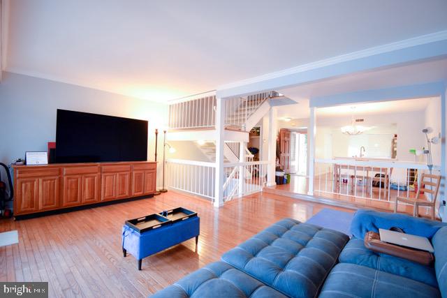 CHURCHILL TOWN - Residential Lease