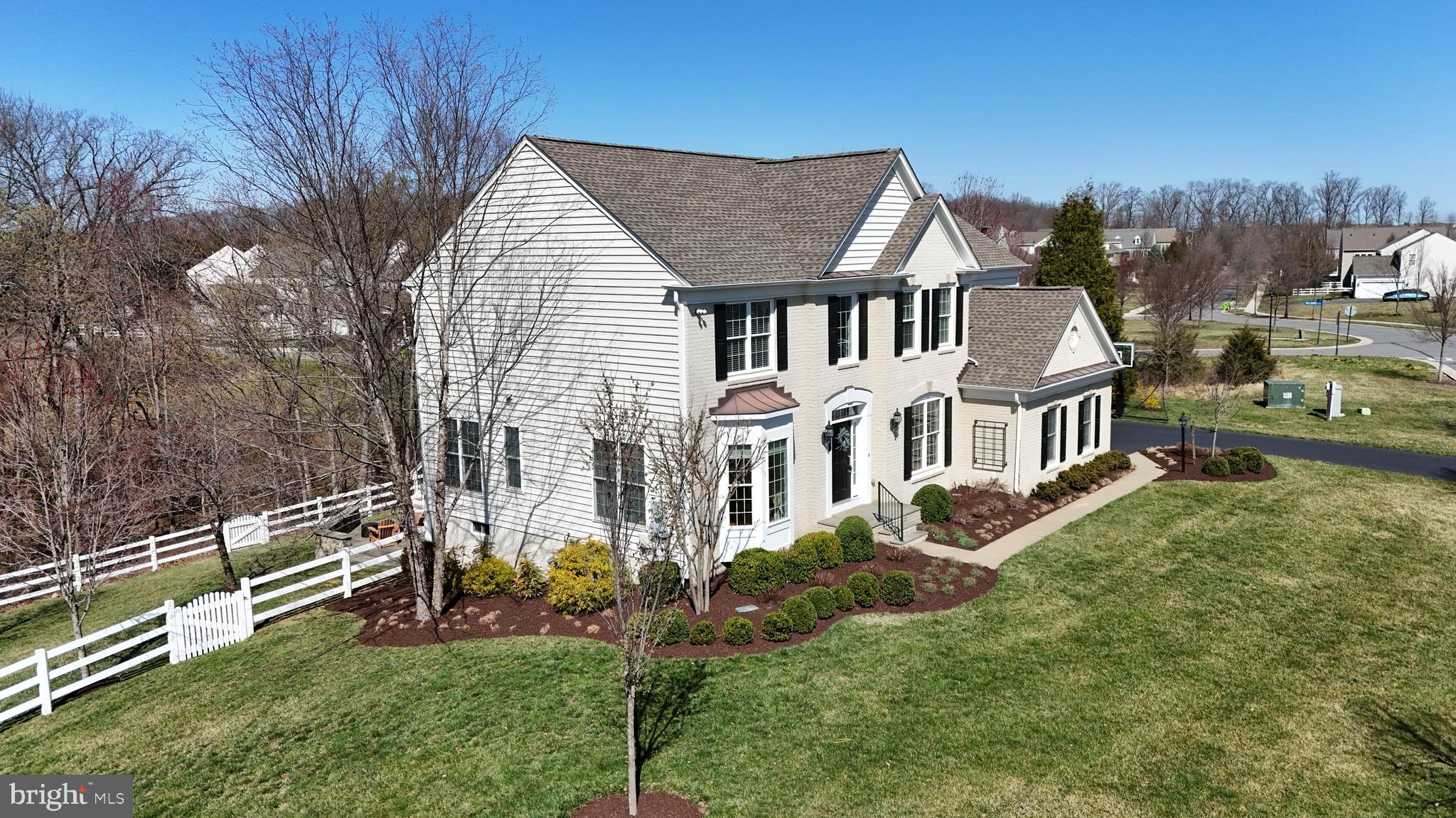 RED CEDAR - Residential