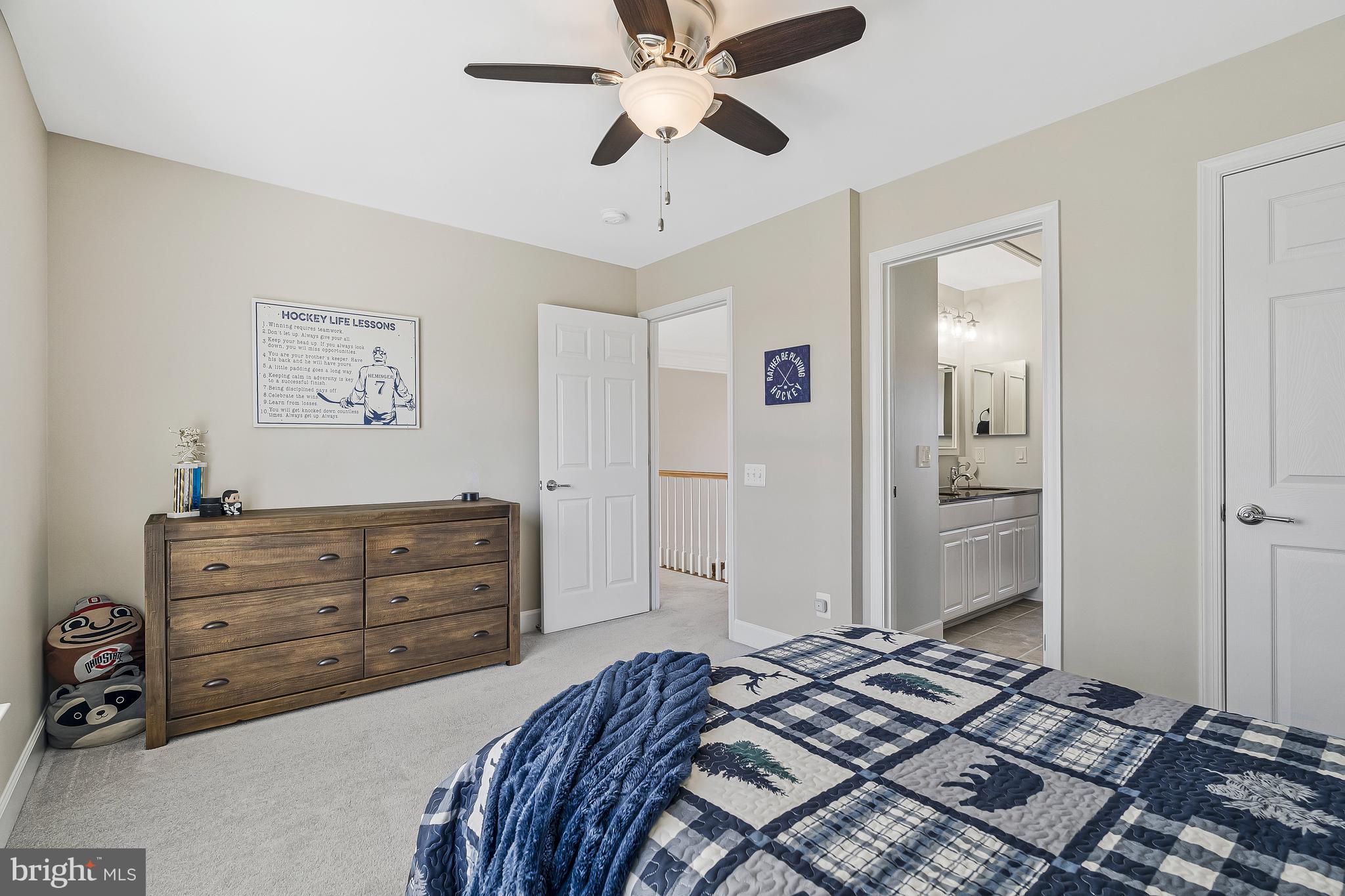 RED CEDAR - Residential