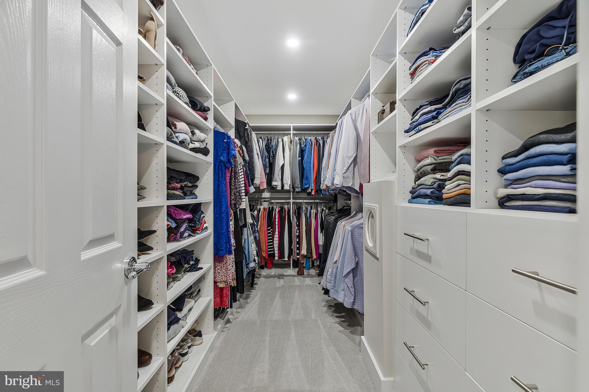 RED CEDAR - Residential