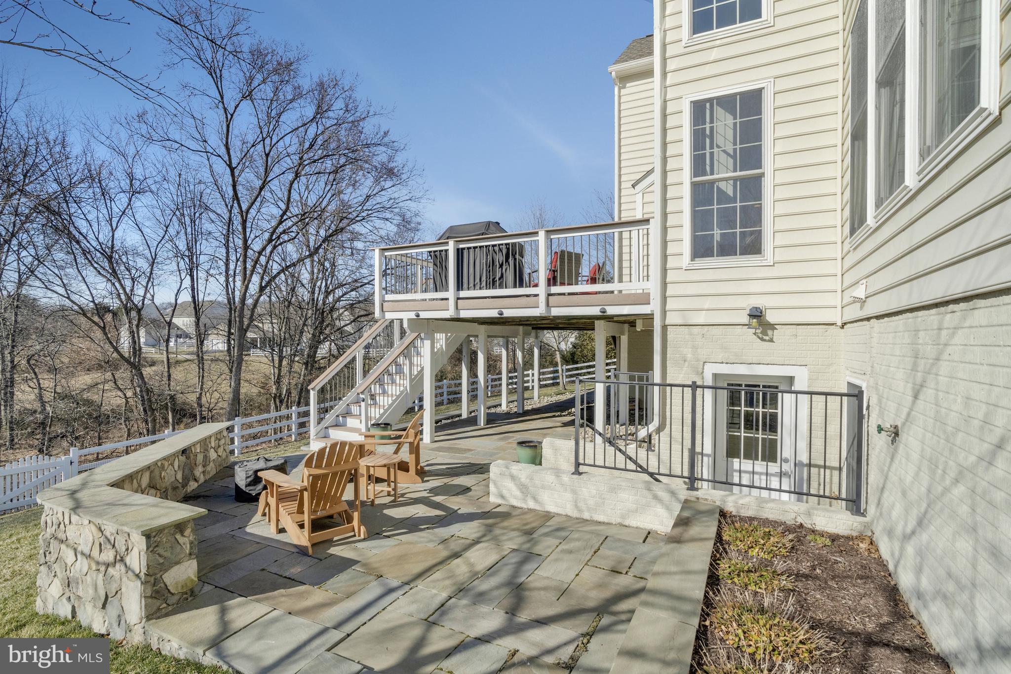 RED CEDAR - Residential