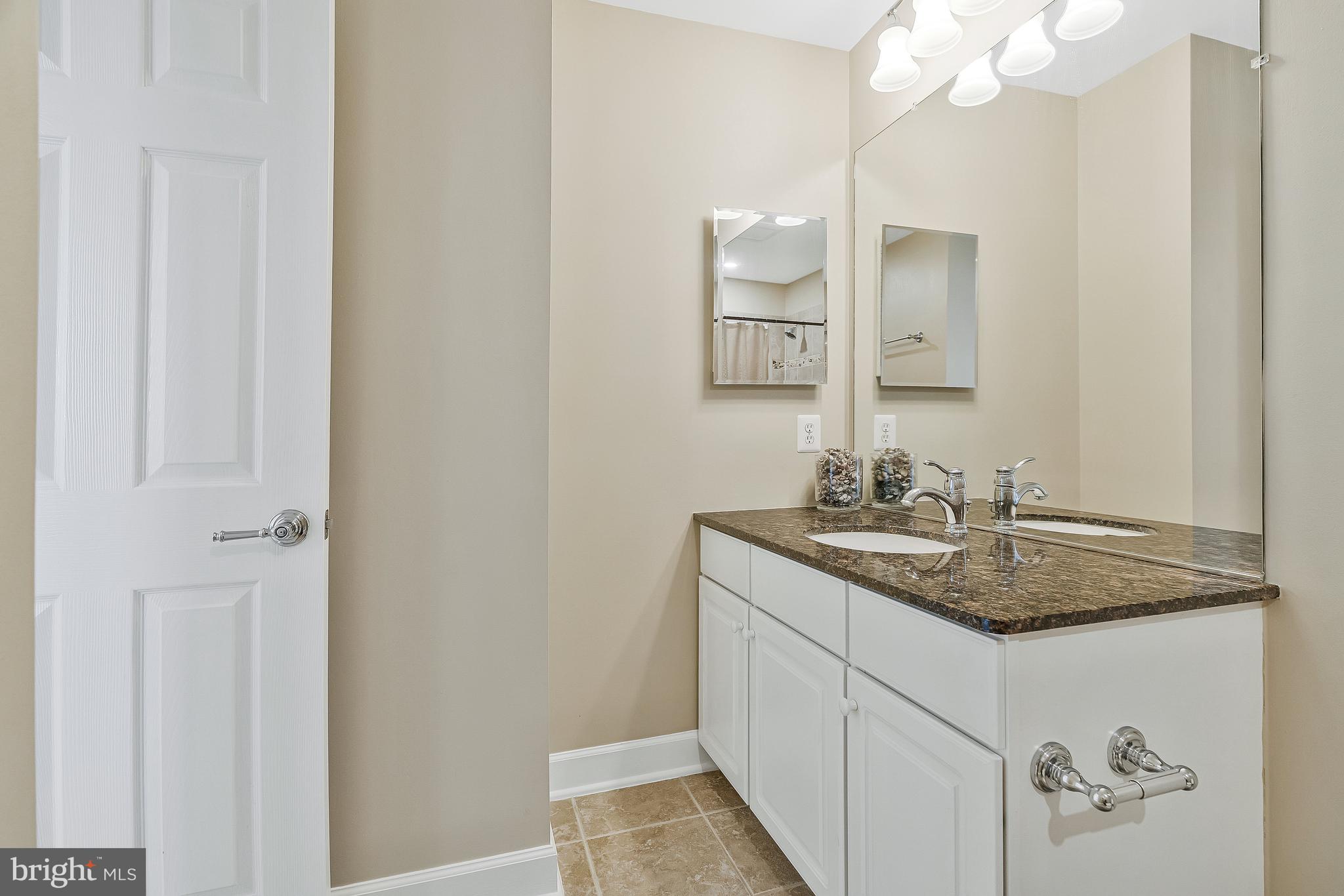 RED CEDAR - Residential