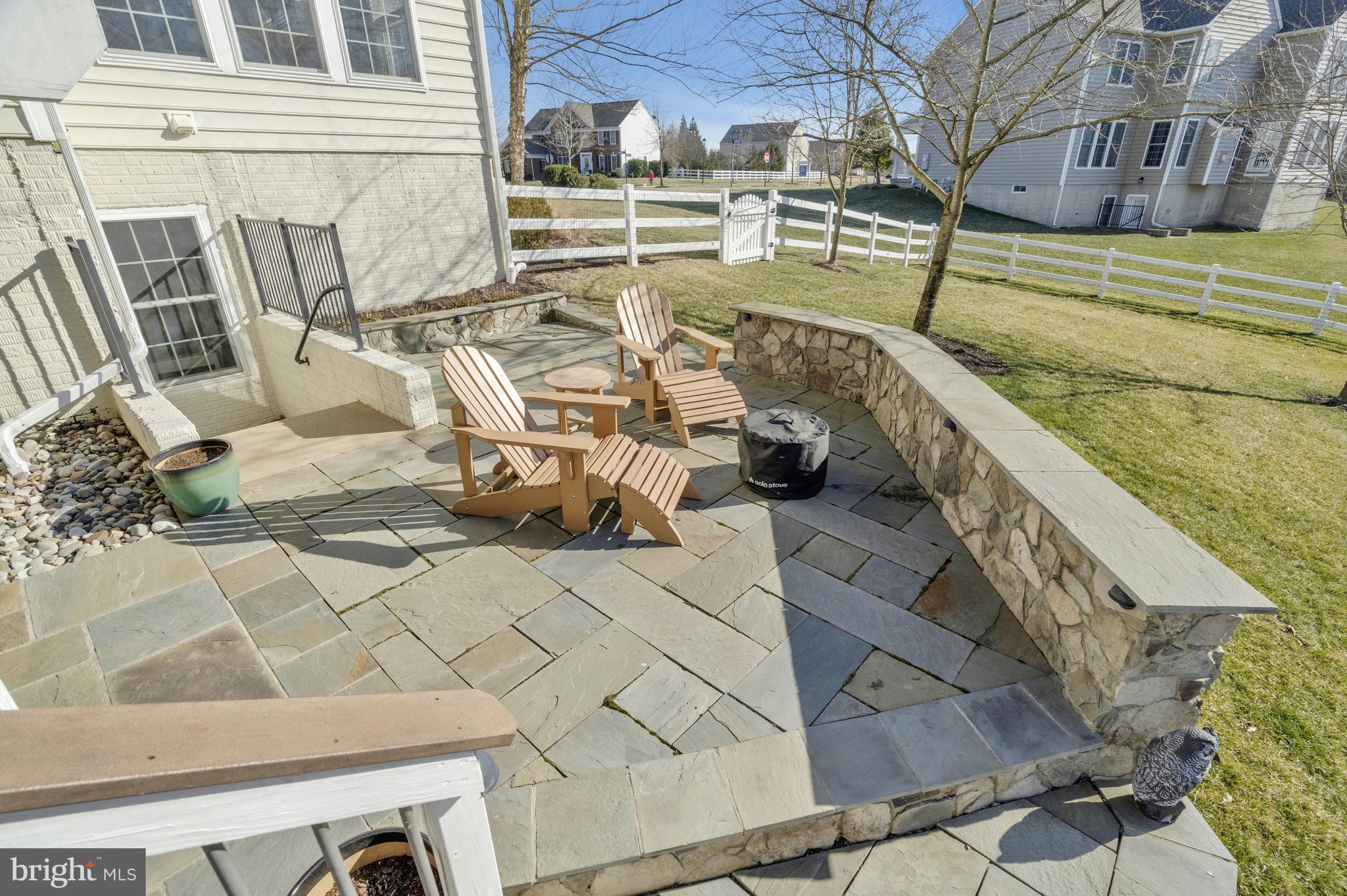 RED CEDAR - Residential