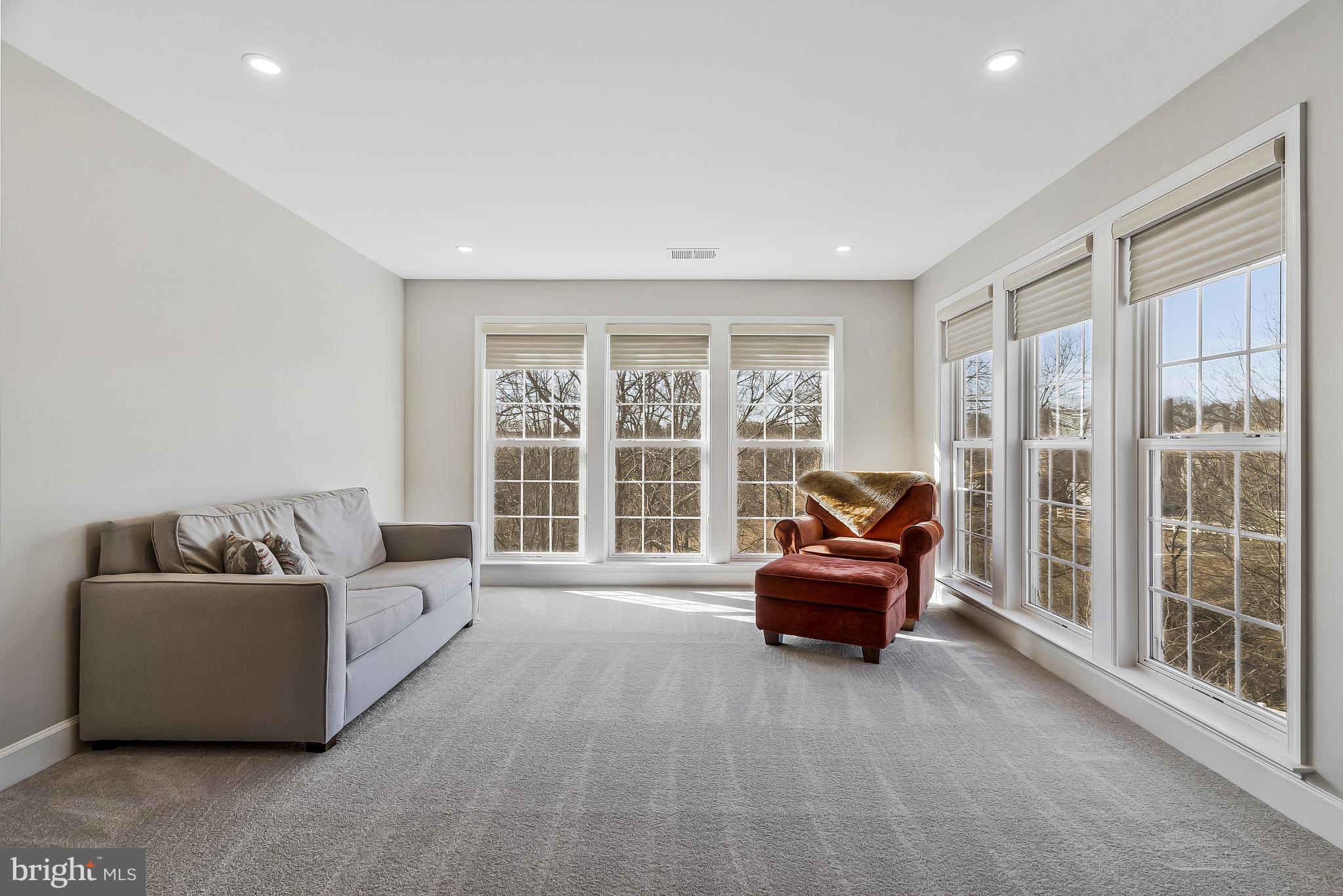 RED CEDAR - Residential