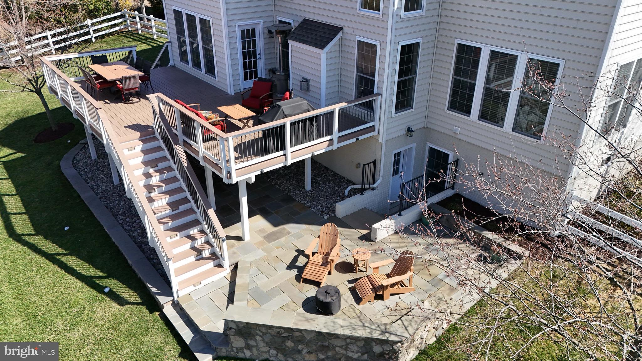 RED CEDAR - Residential