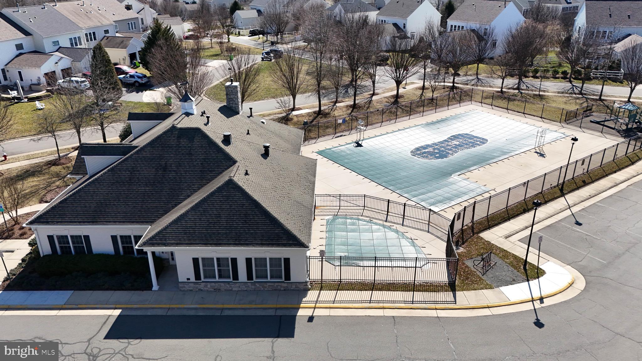 RED CEDAR - Residential