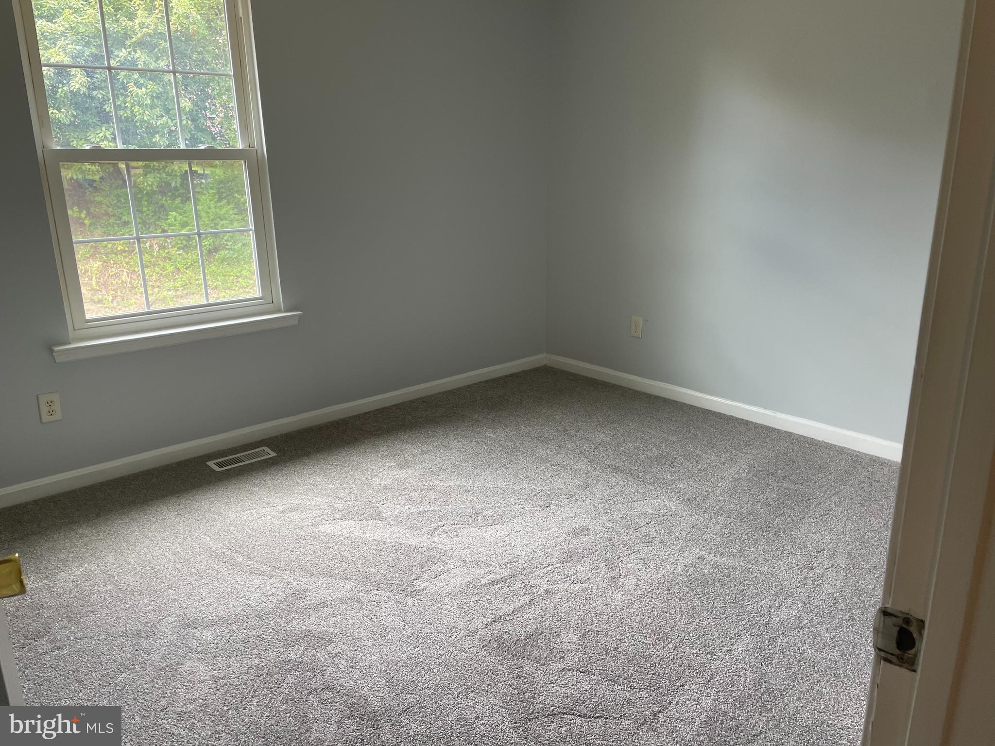 EAGLE RUN POINTE - Residential