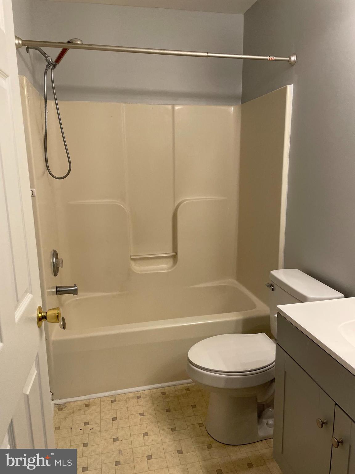 EAGLE RUN POINTE - Residential