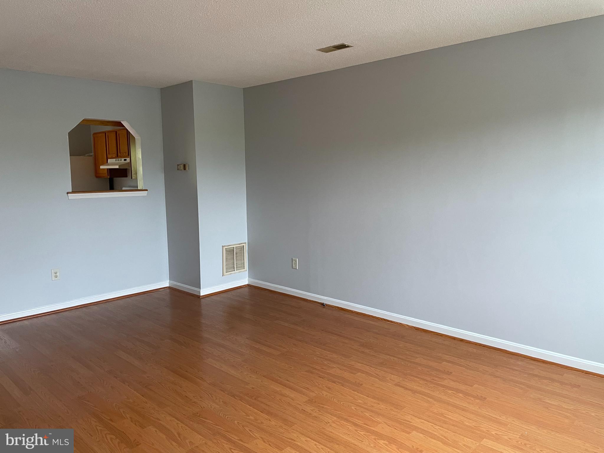 EAGLE RUN POINTE - Residential