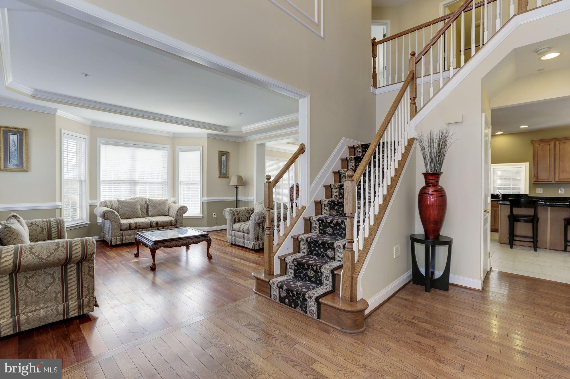 WILSHIRE-PLAT FIVE> - Residential