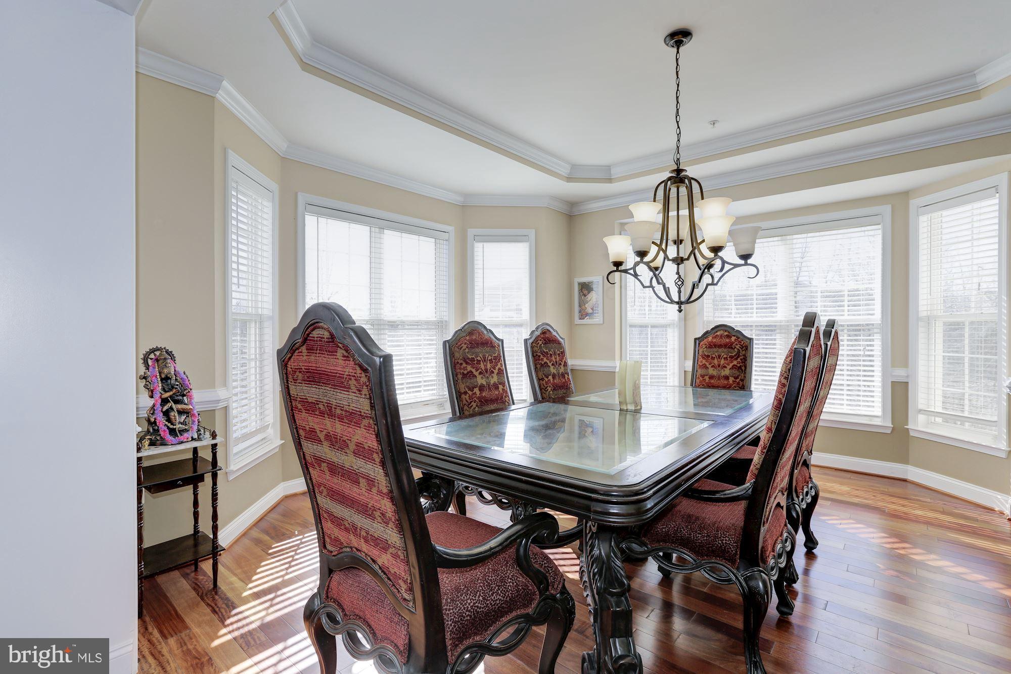 WILSHIRE-PLAT FIVE> - Residential