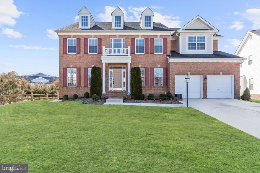 No showings Friday 3/8 or Saturday 3/9. Feel the allure of Wilshire Plat's perfectly manicured and captivating community.   The discerning purchaser will appreciate the gleaming hardwood floors   in today's favored open floor plan.   Over 3600         above ground square feet on two of  three levels.    The main level's study, living, dining, family, gour-  met kitchen with breakfast area, and  sun rooms are awash with natural light. The upper level with an expansive master bedroom, separate sitting with three sided fire place, super bath, two walk in closets and 3 spacious secondary bedrooms offer warmth and distinctive style.