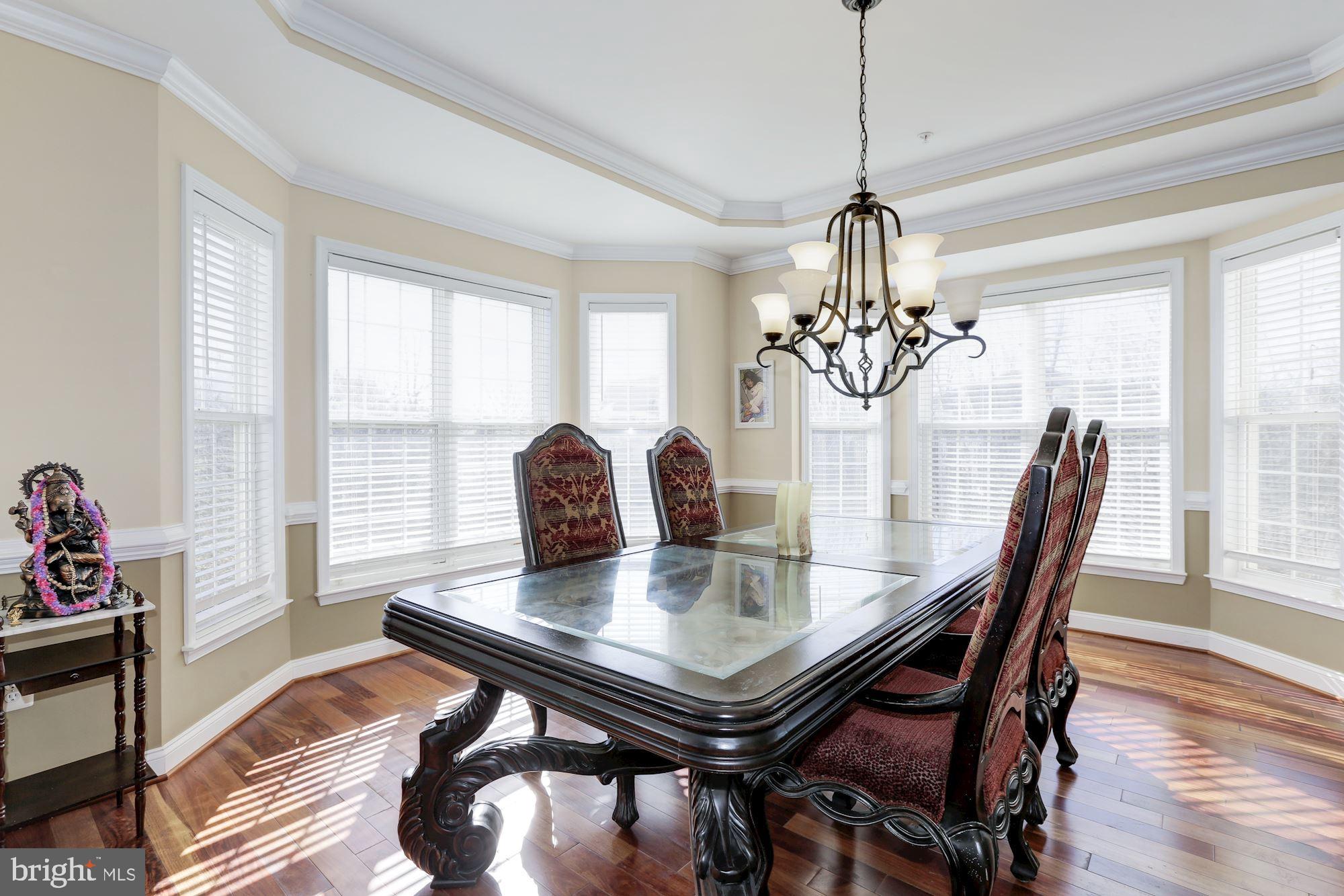 WILSHIRE-PLAT FIVE> - Residential