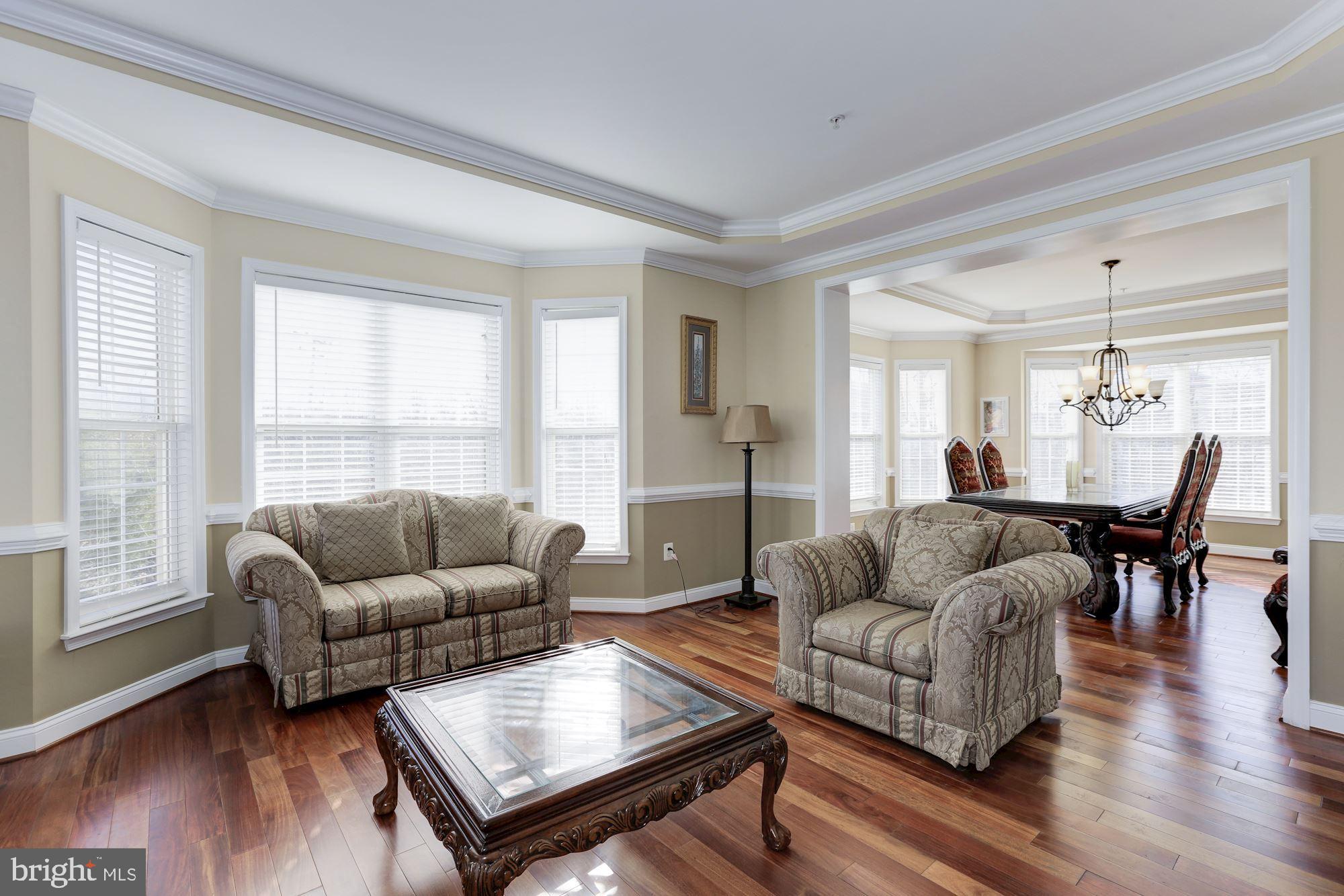 WILSHIRE-PLAT FIVE> - Residential