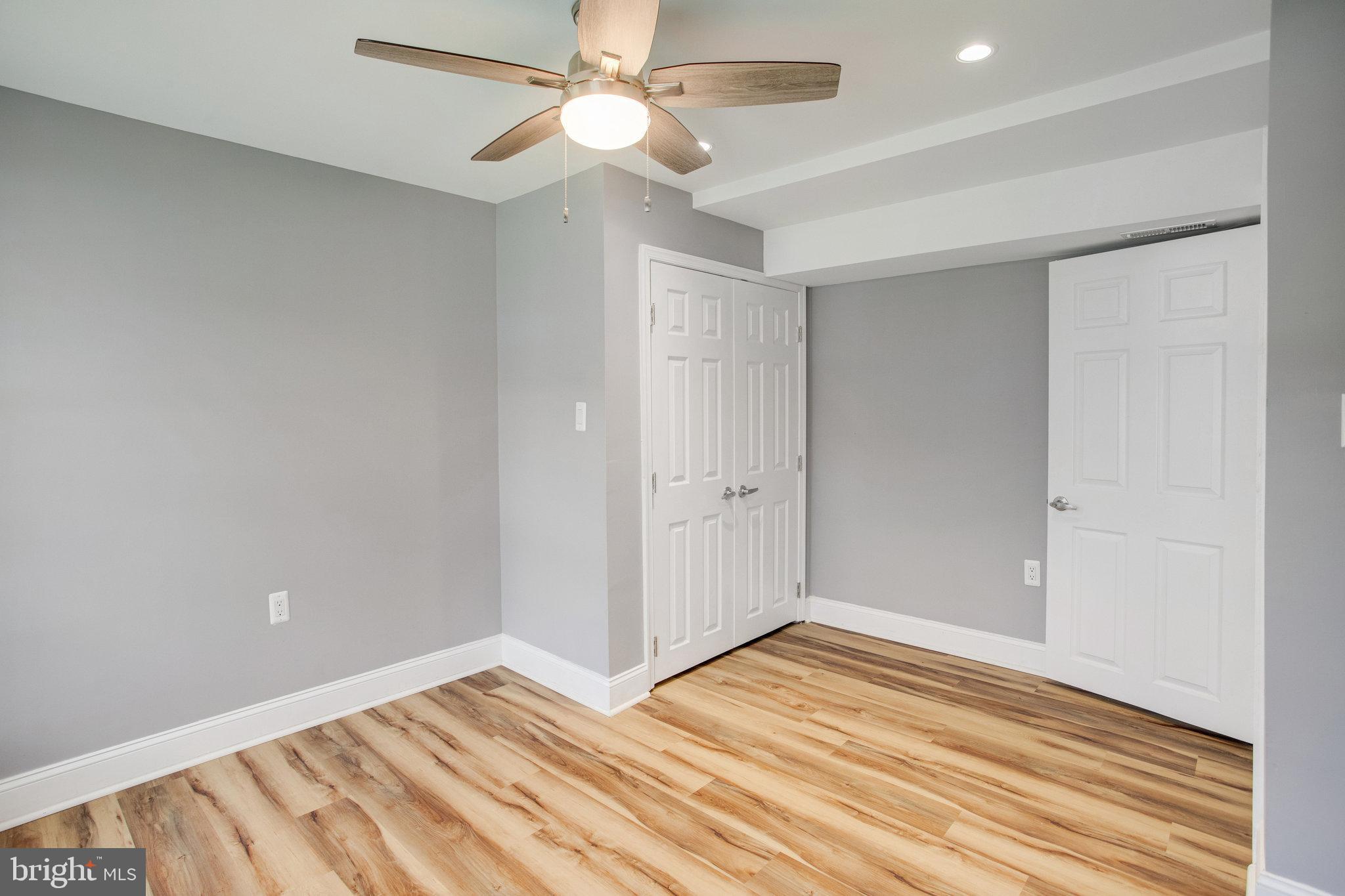 PARK RIDGE - Residential Lease