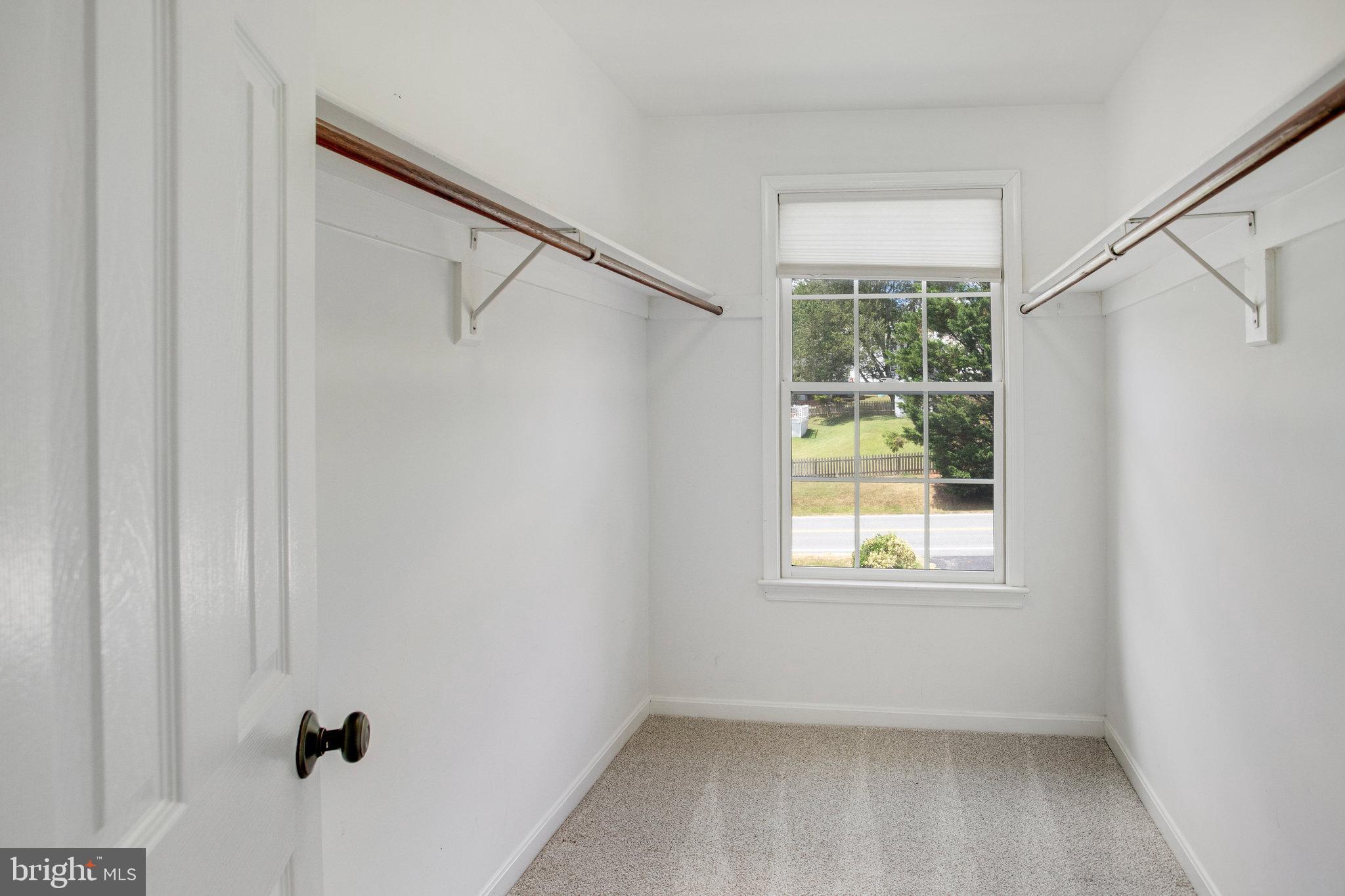 PARK RIDGE - Residential Lease