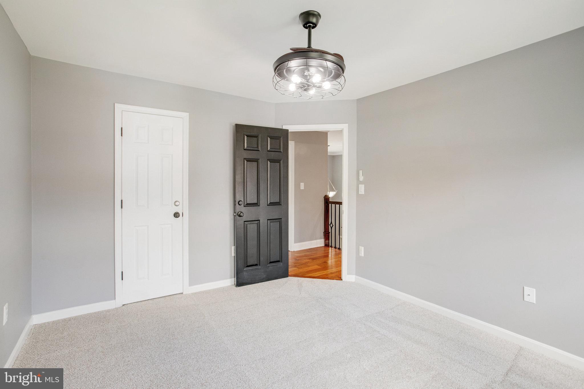 PARK RIDGE - Residential Lease