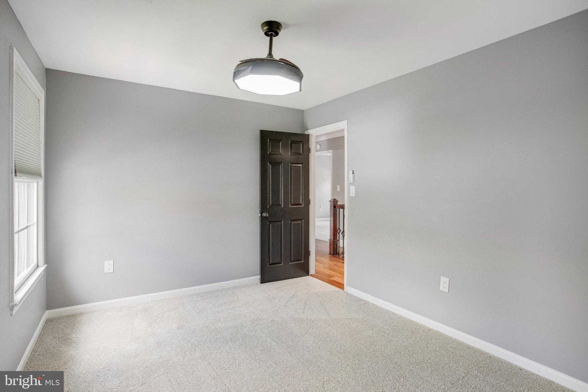 PARK RIDGE - Residential Lease