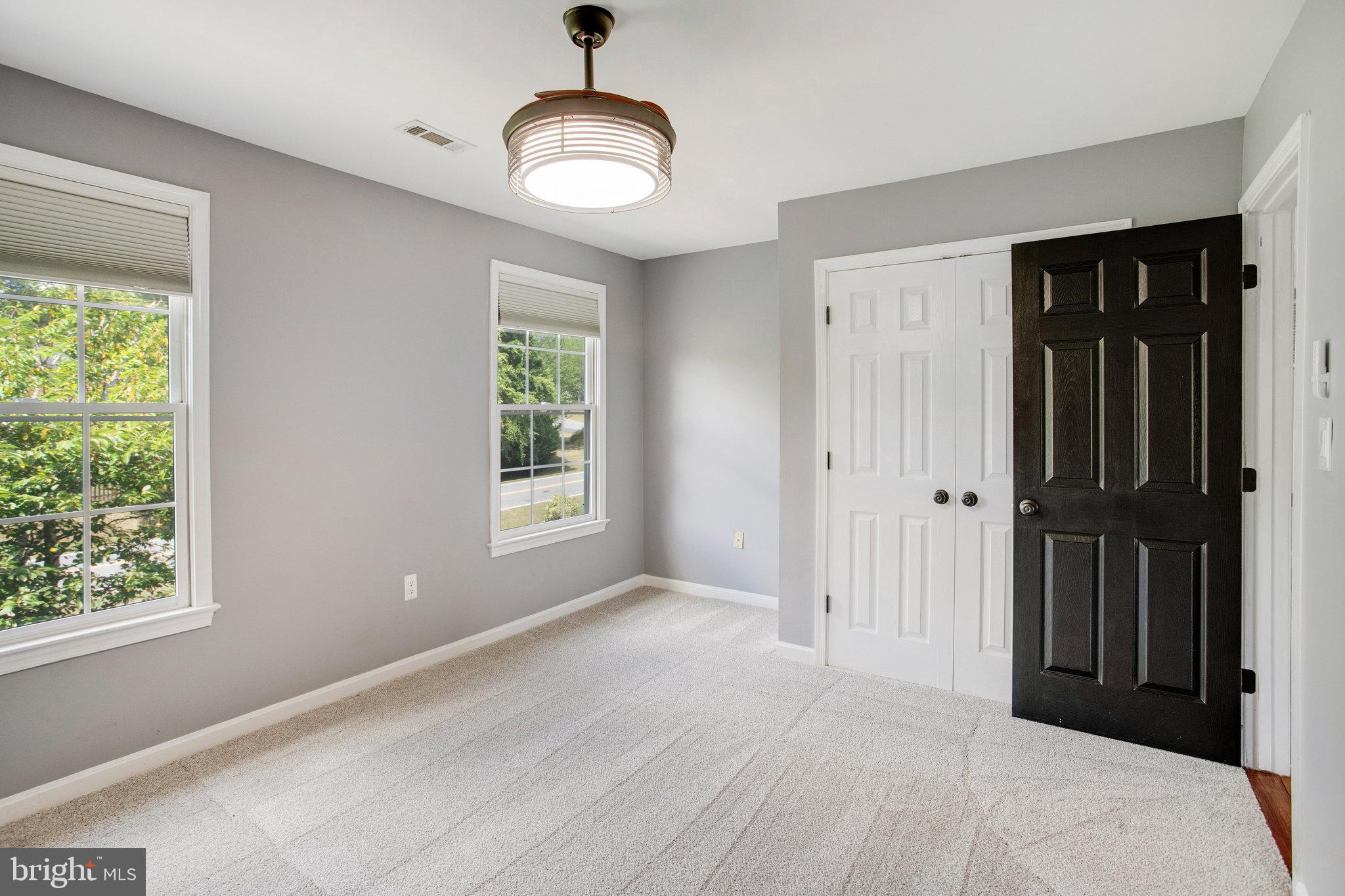 PARK RIDGE - Residential Lease