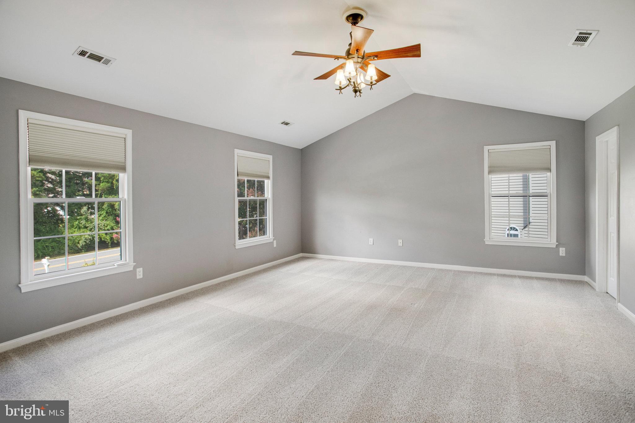 PARK RIDGE - Residential Lease