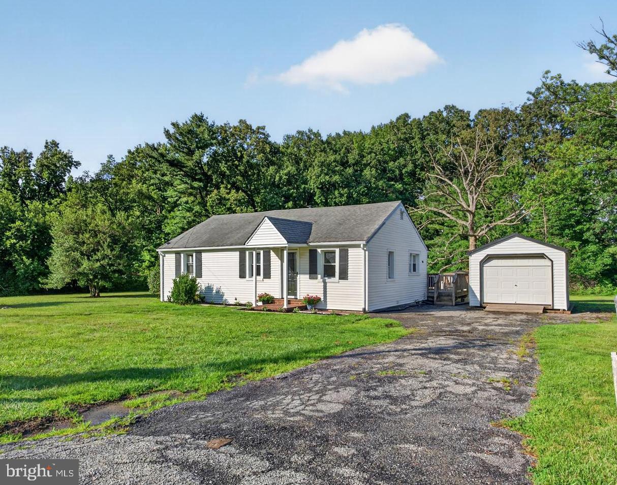 927 OLD HARMONY ROAD