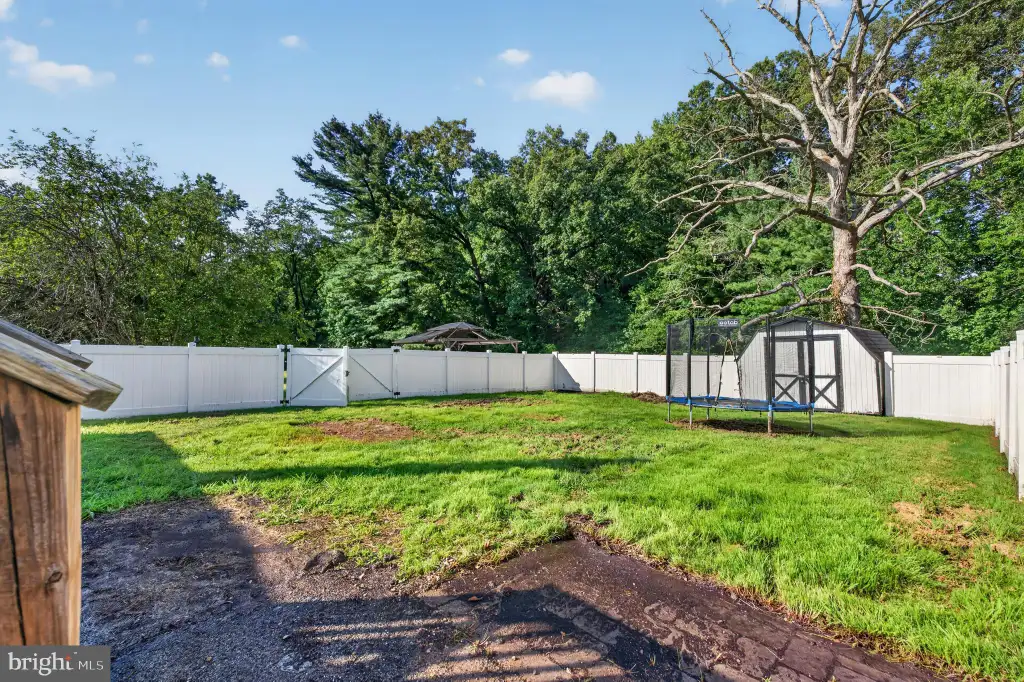 927 Old Harmony Road, Newark, DE 19713