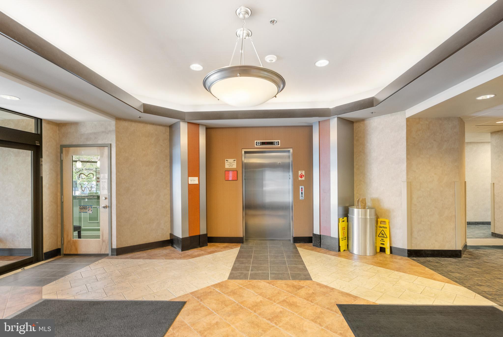 9114 PHILADELPHIA 100