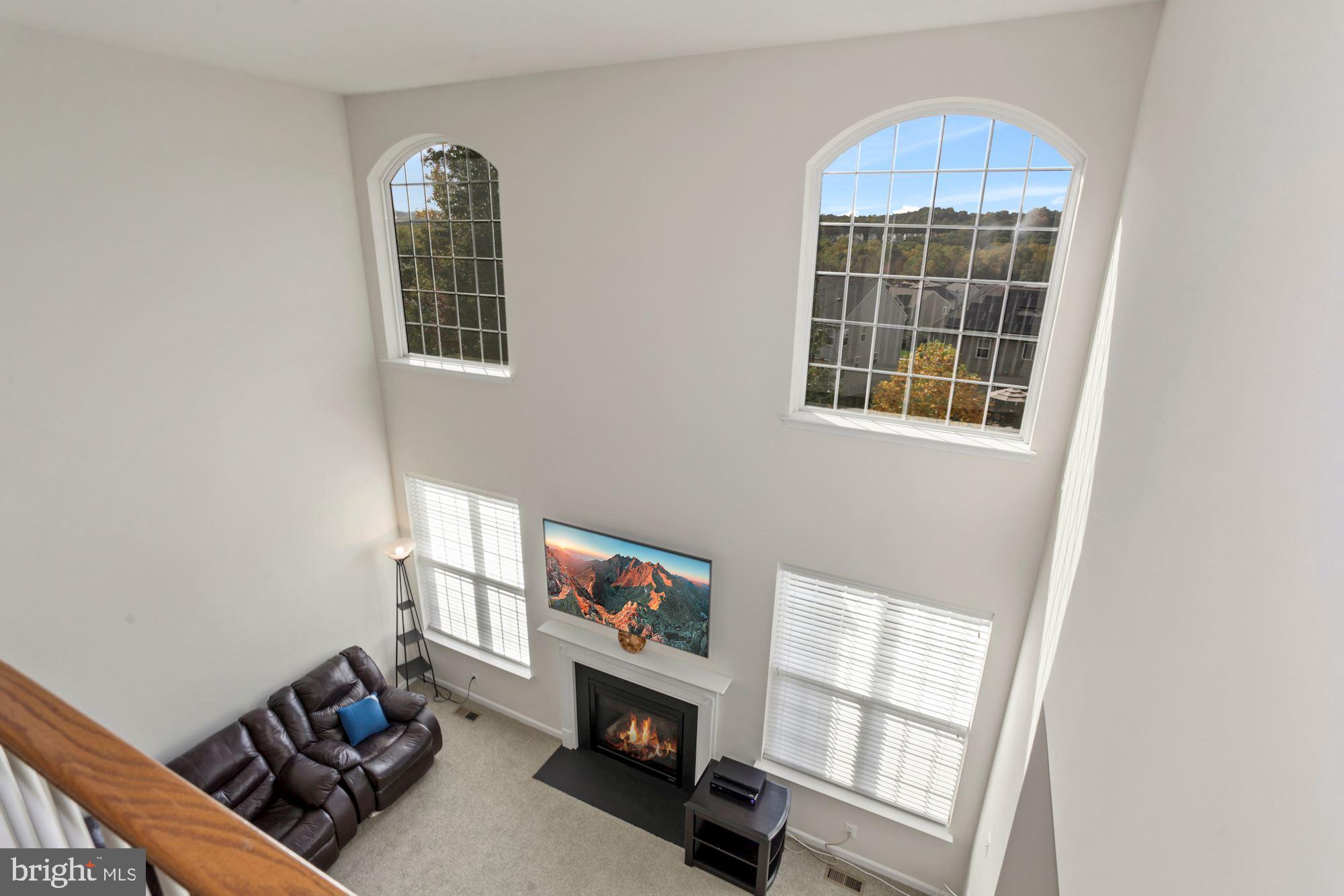 EAGLES POINTE - Residential