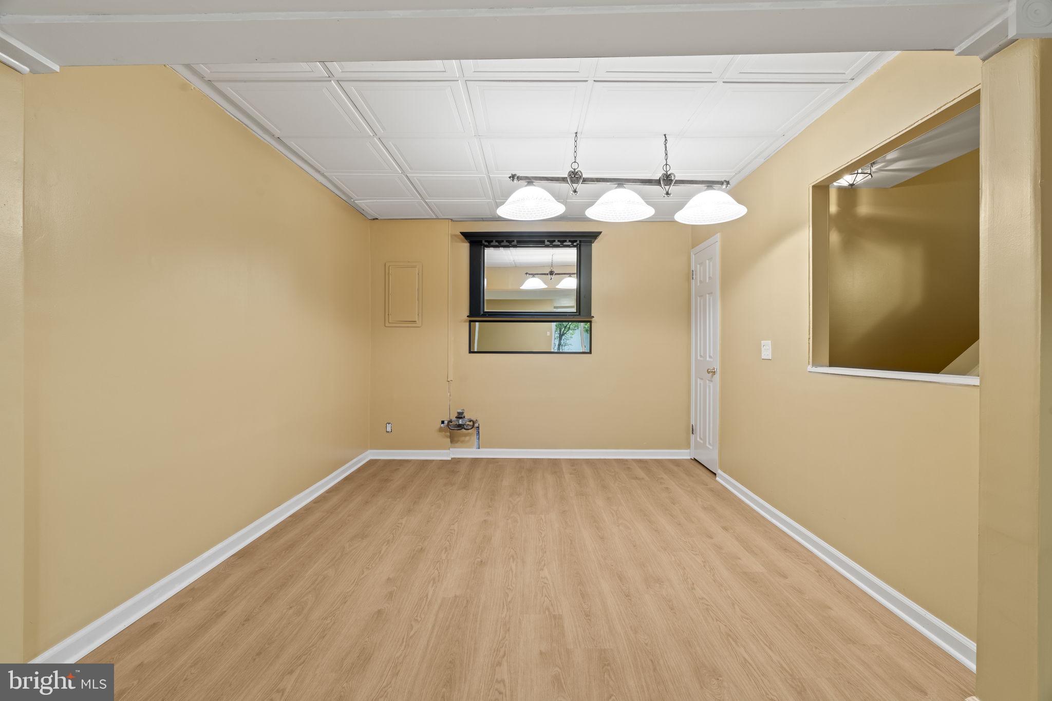 TANNERIE WOODS - Residential