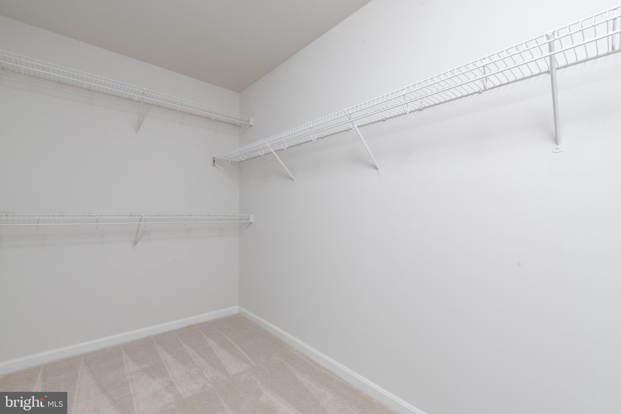 HOLLY OAKS - Residential