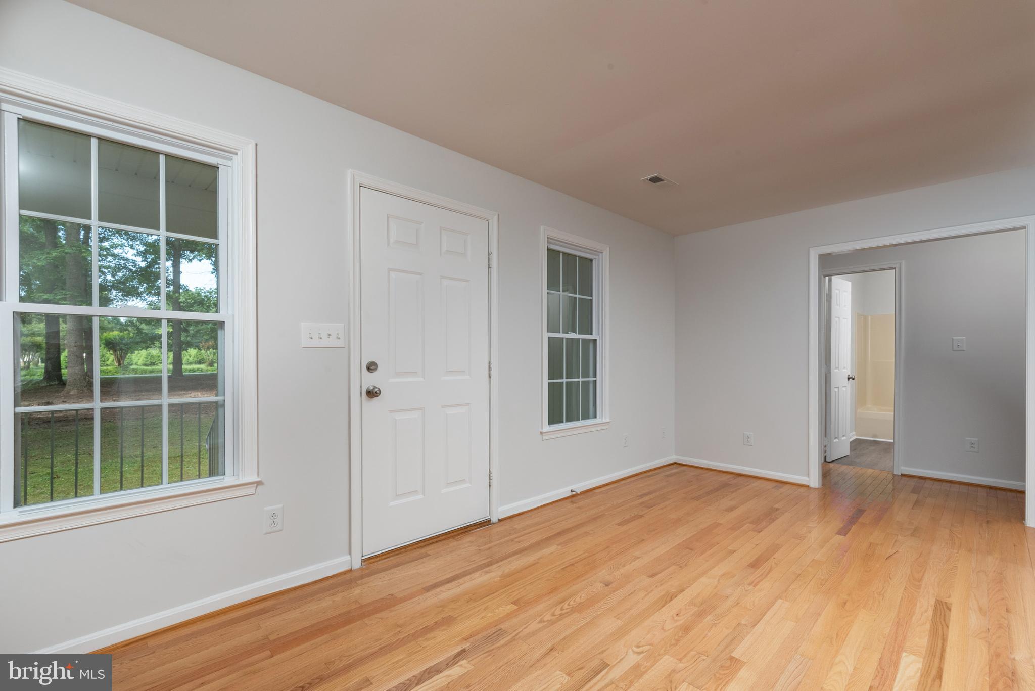 HOLLY OAKS - Residential