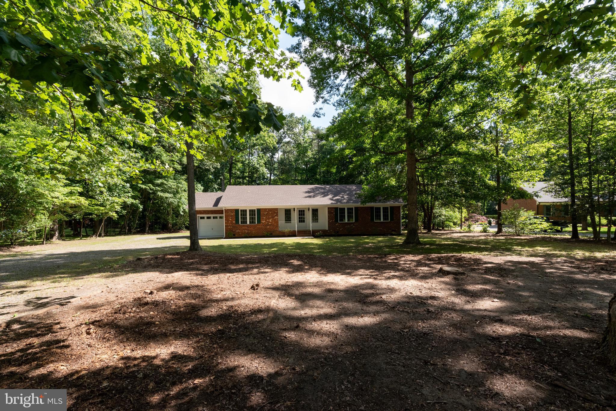 HOLLY OAKS - Residential