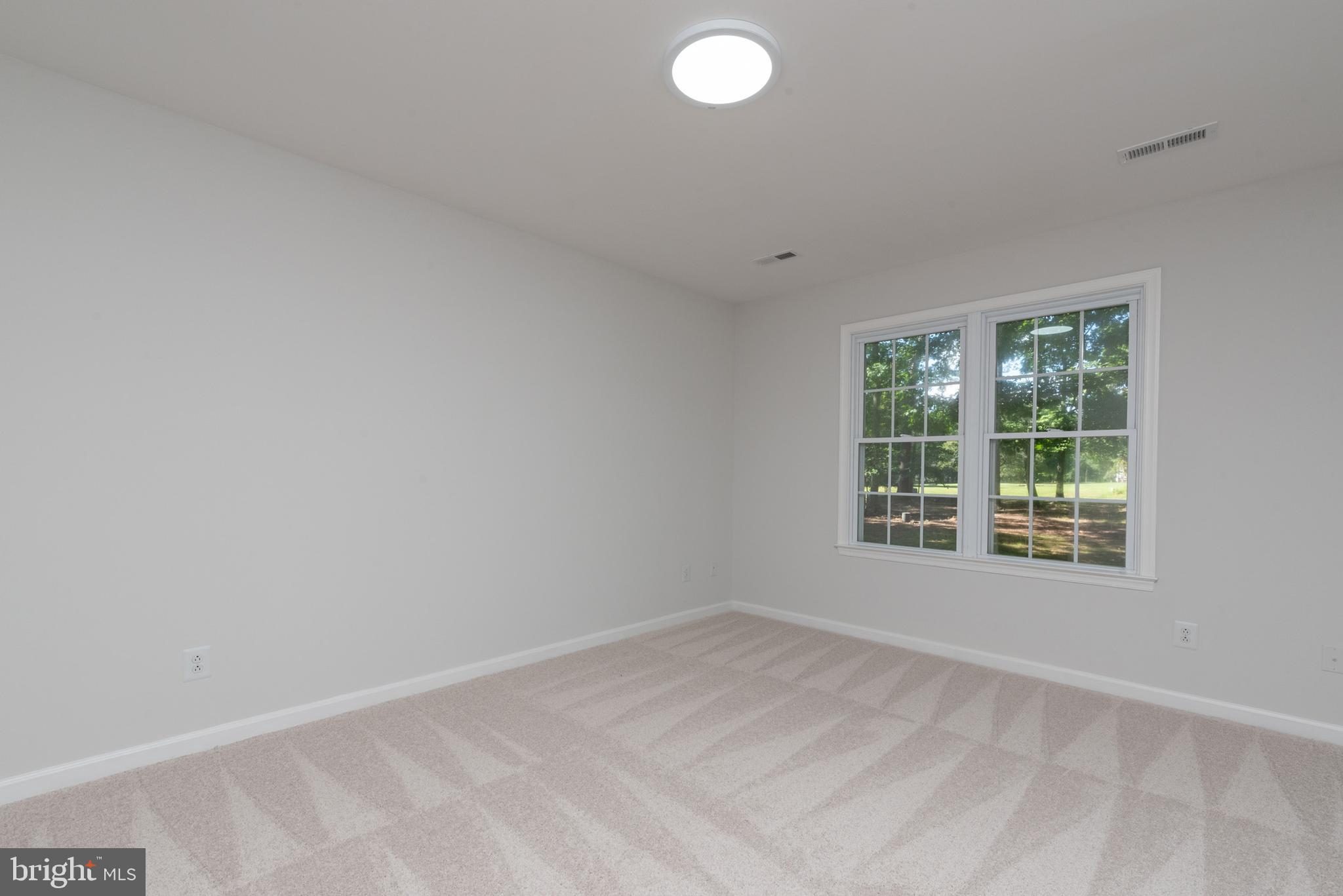 HOLLY OAKS - Residential