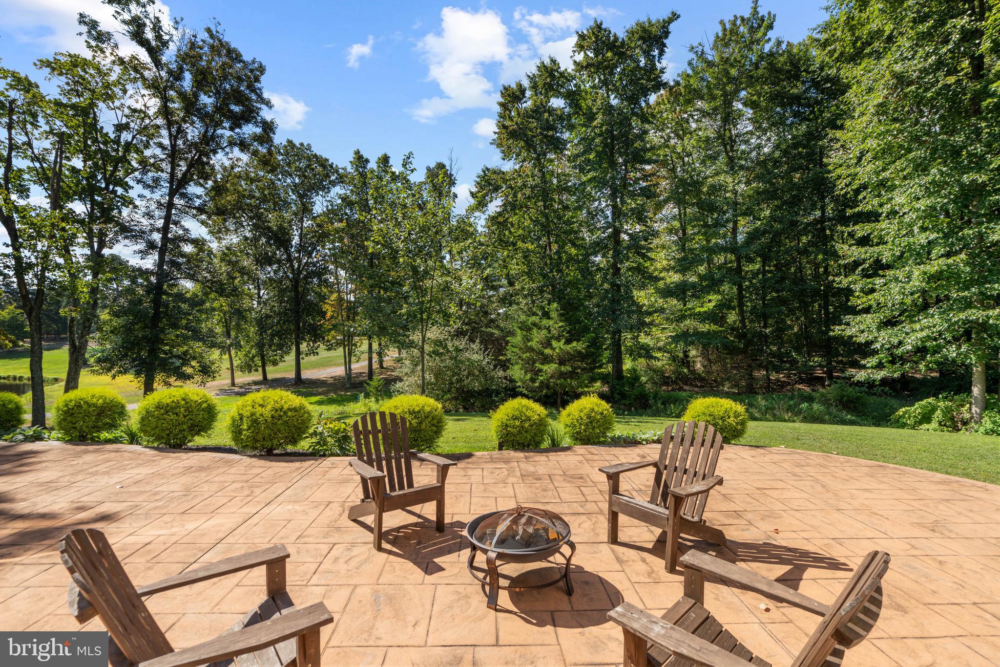 THE WOODS - Residential