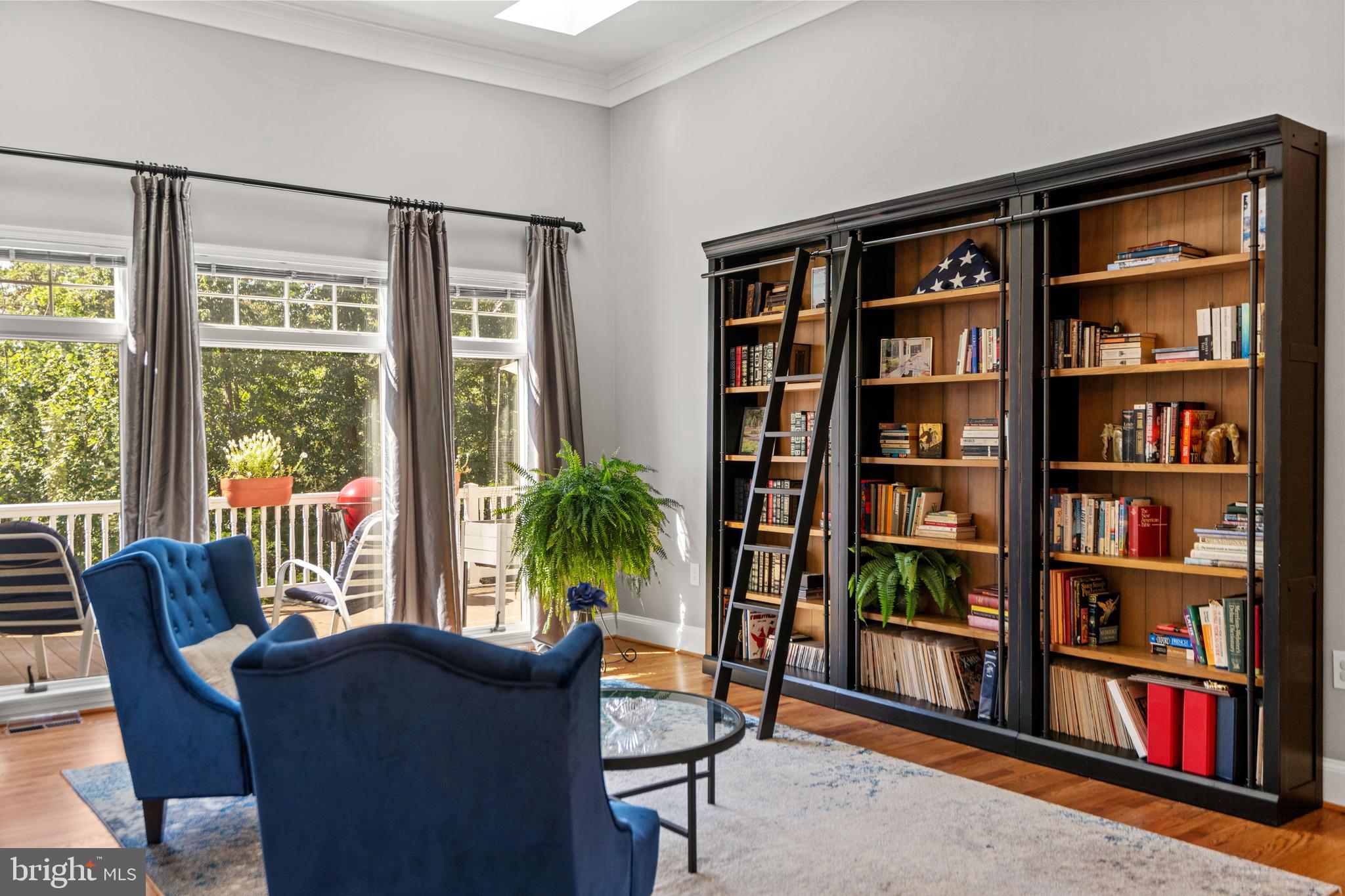 THE WOODS - Residential