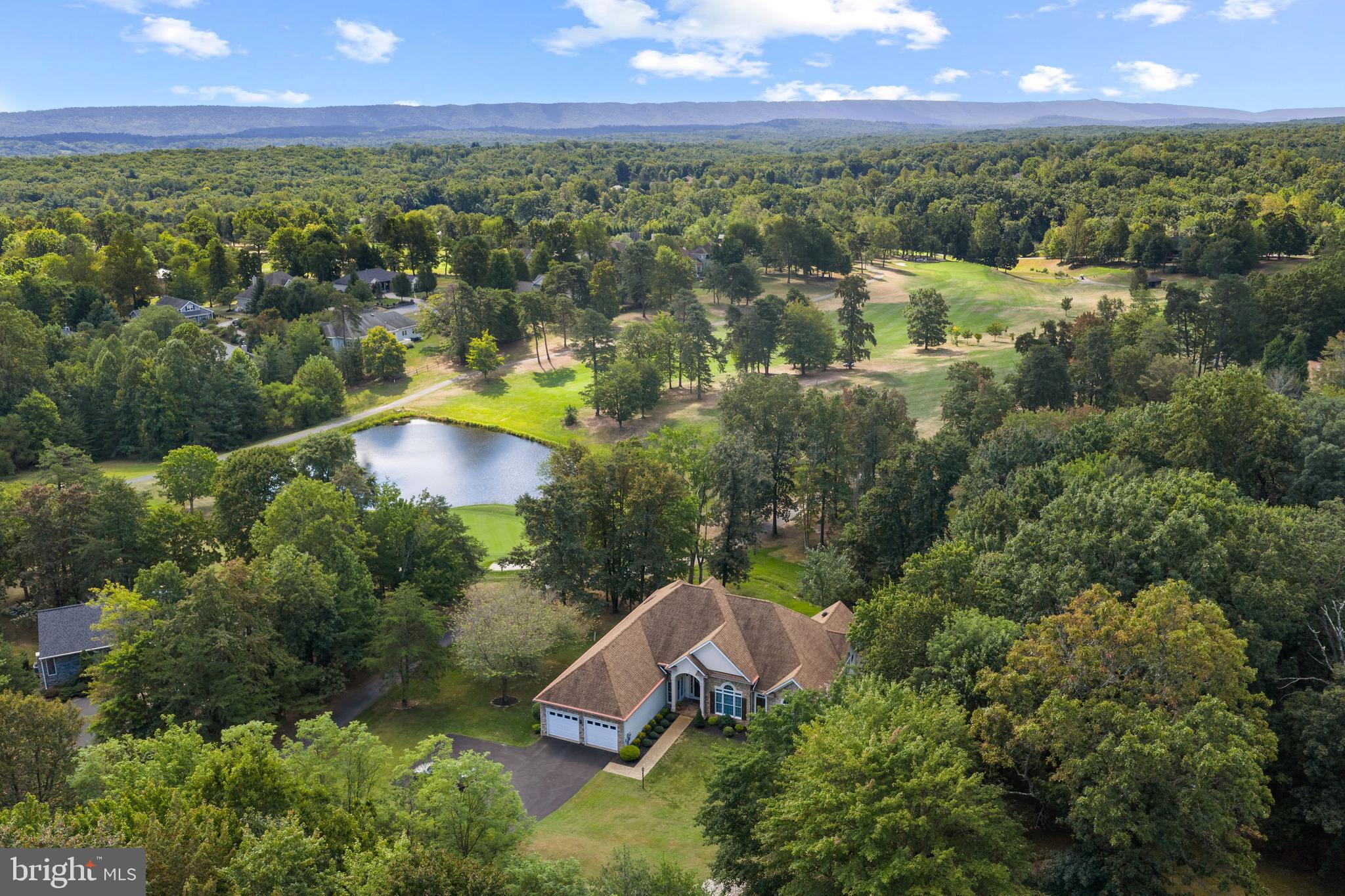 THE WOODS - Residential