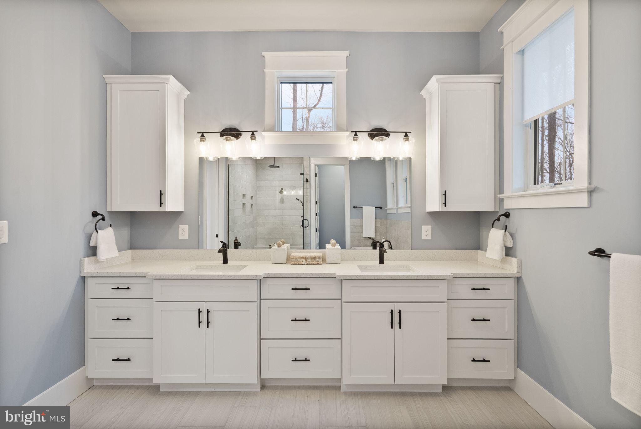 POPLAR HILL - Residential