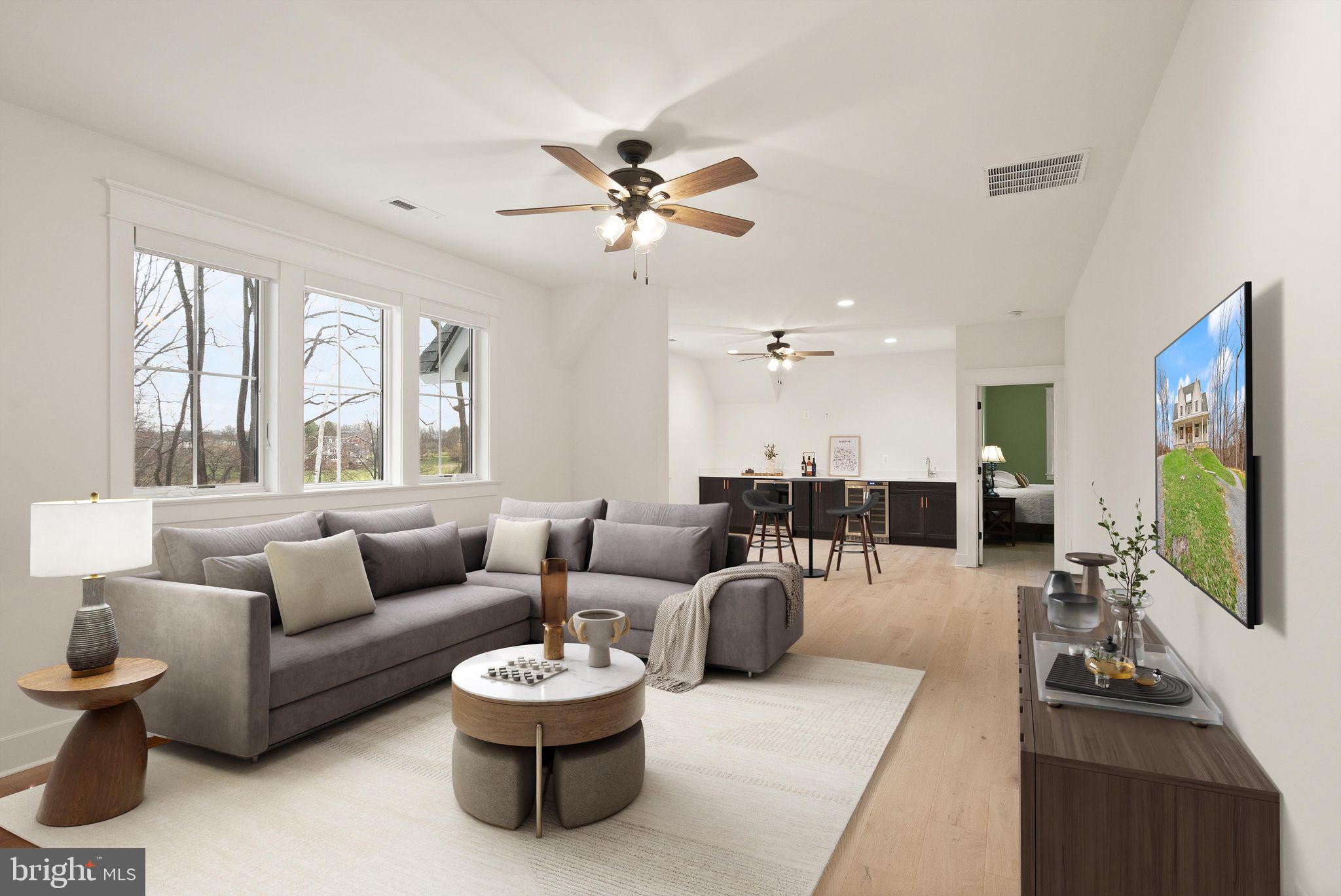 POPLAR HILL - Residential