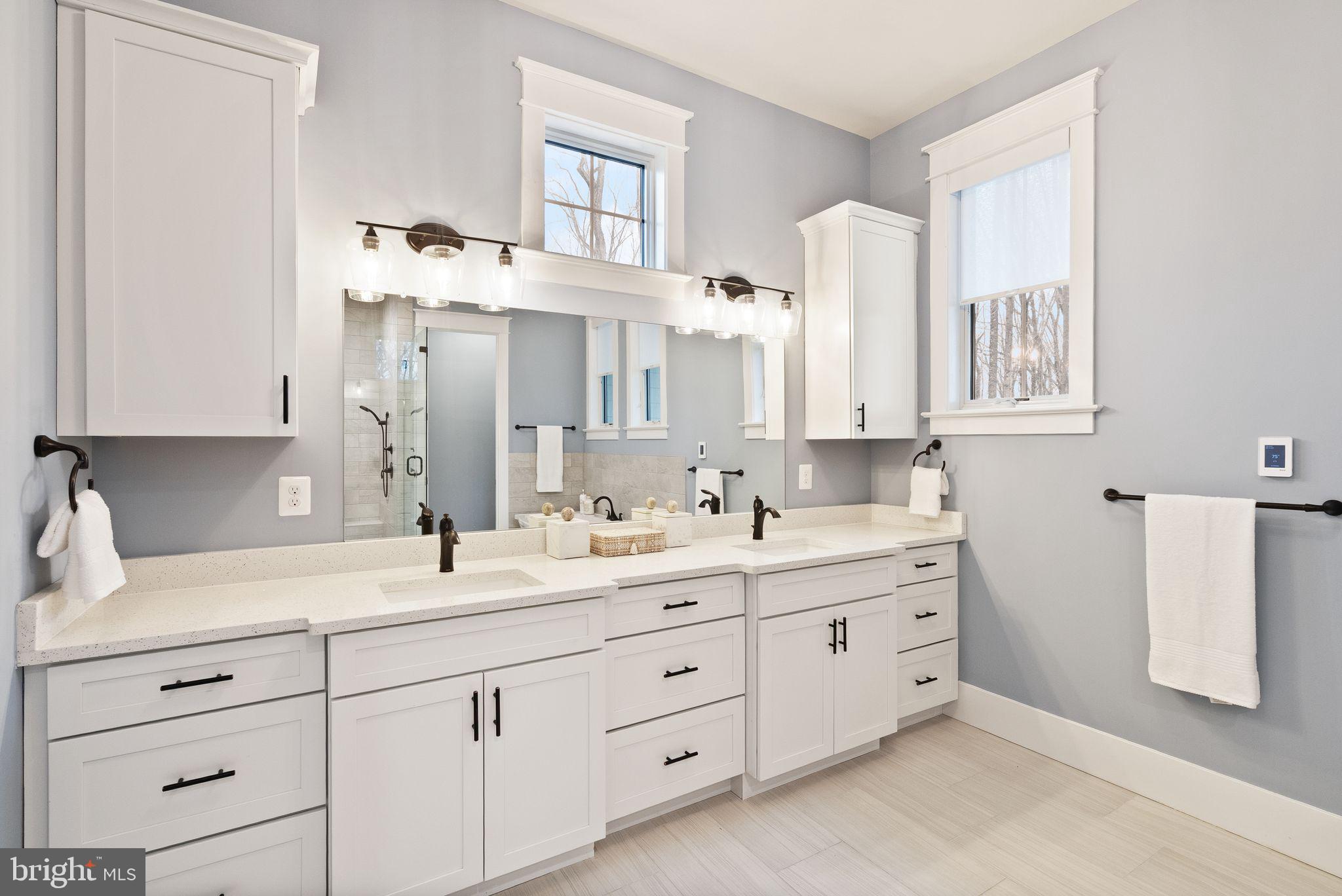 POPLAR HILL - Residential