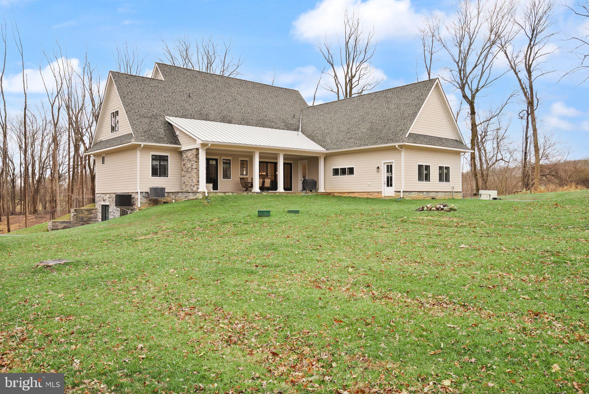 POPLAR HILL - Residential